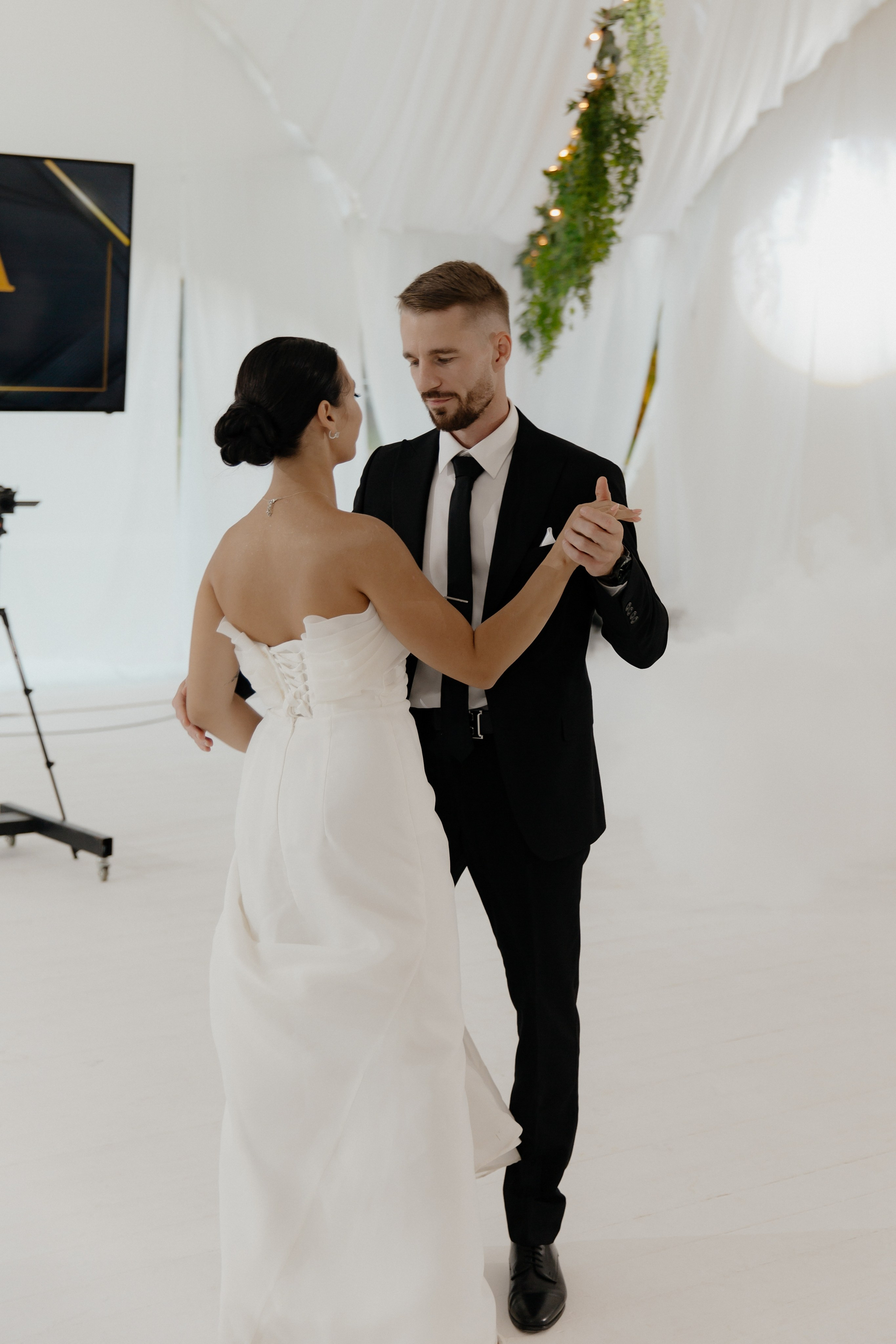 31.08.2024. RETOUCH-HOUSE