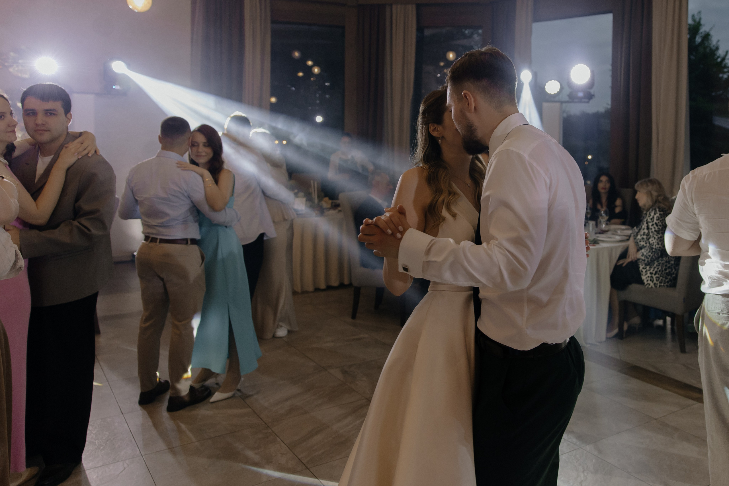 10.08.2024. RETOUCH-HOUSE