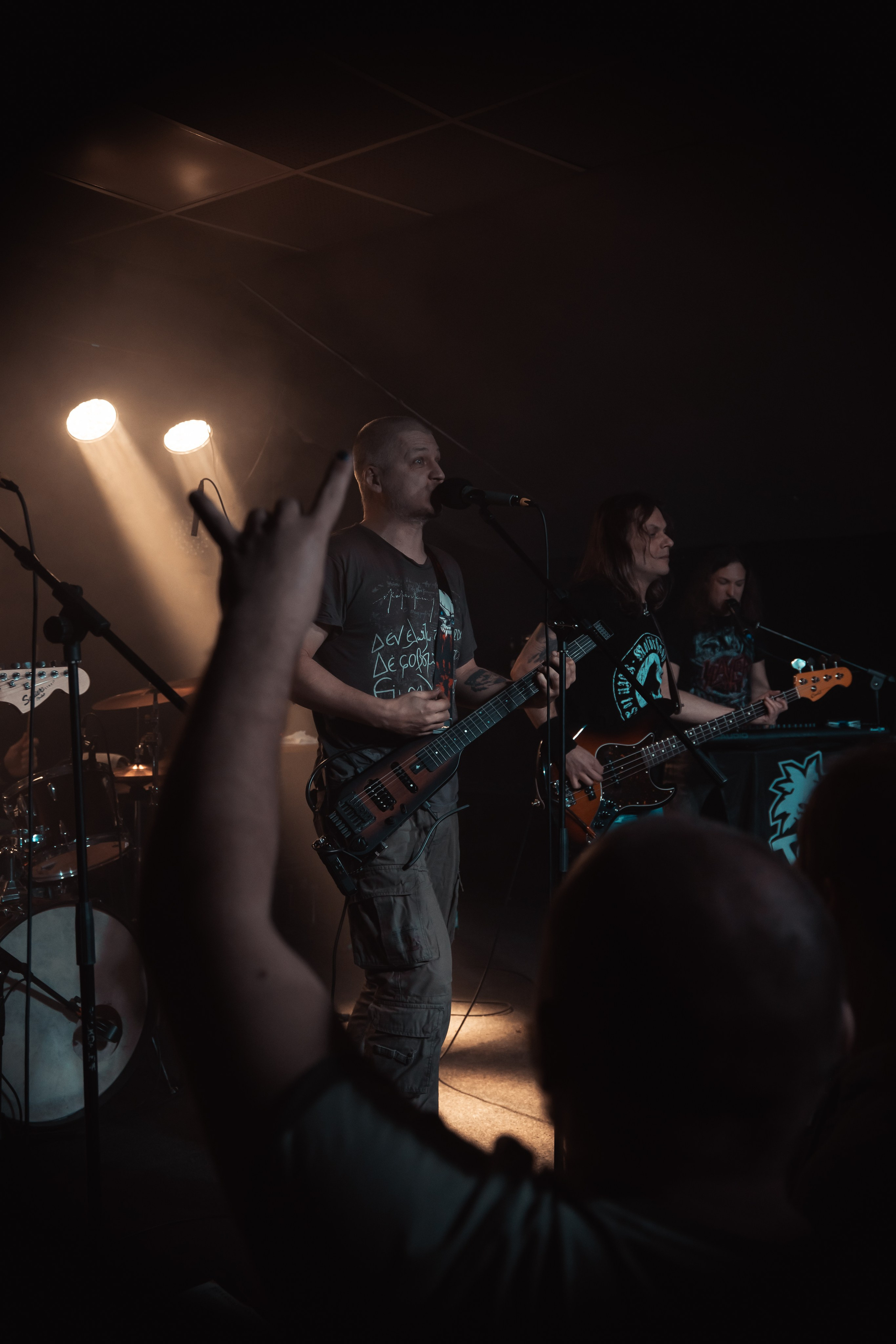 Потомучто. Красноярск, 28.02.2025, бар 64/6. Фотограф Регина Крикунова г. Красноярск