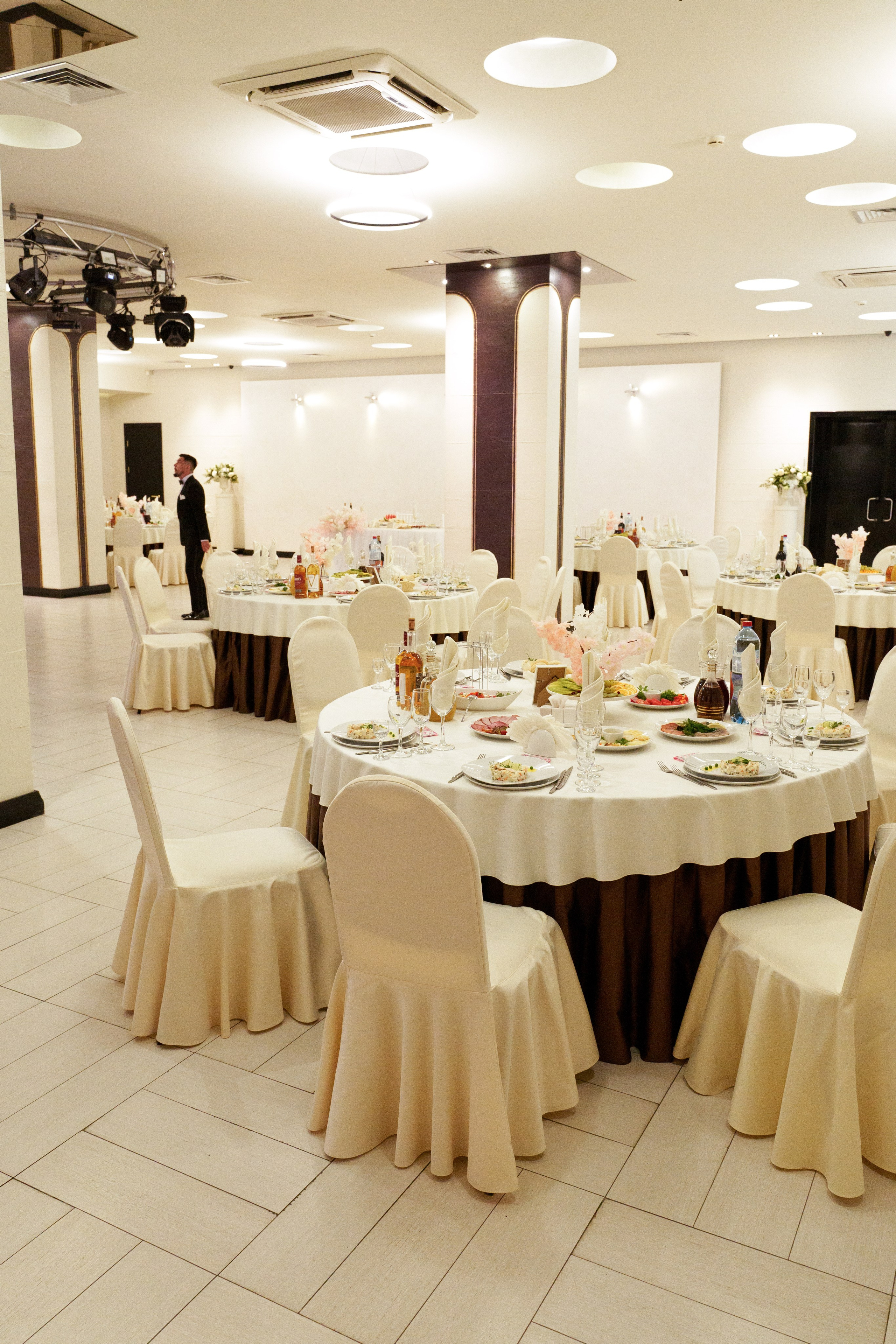 Банкетные залы. Иван Упоров — фотограф, рилсмейкер чебоксары