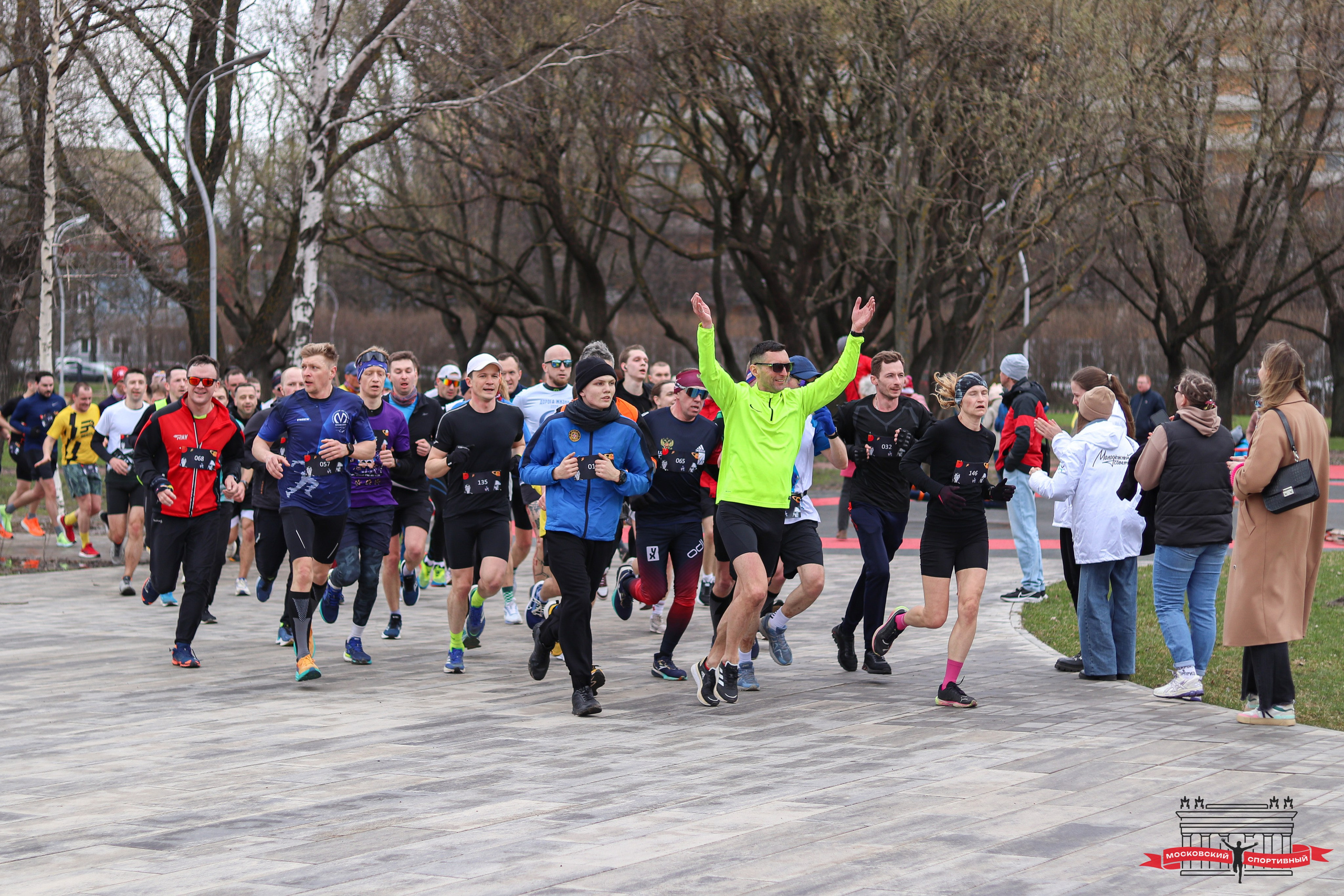 Московский Спортивный «КОСМИЧЕСКИЙ RUNOFF». Ивентный фотограф в Санкт-Петербурге Олег Комков