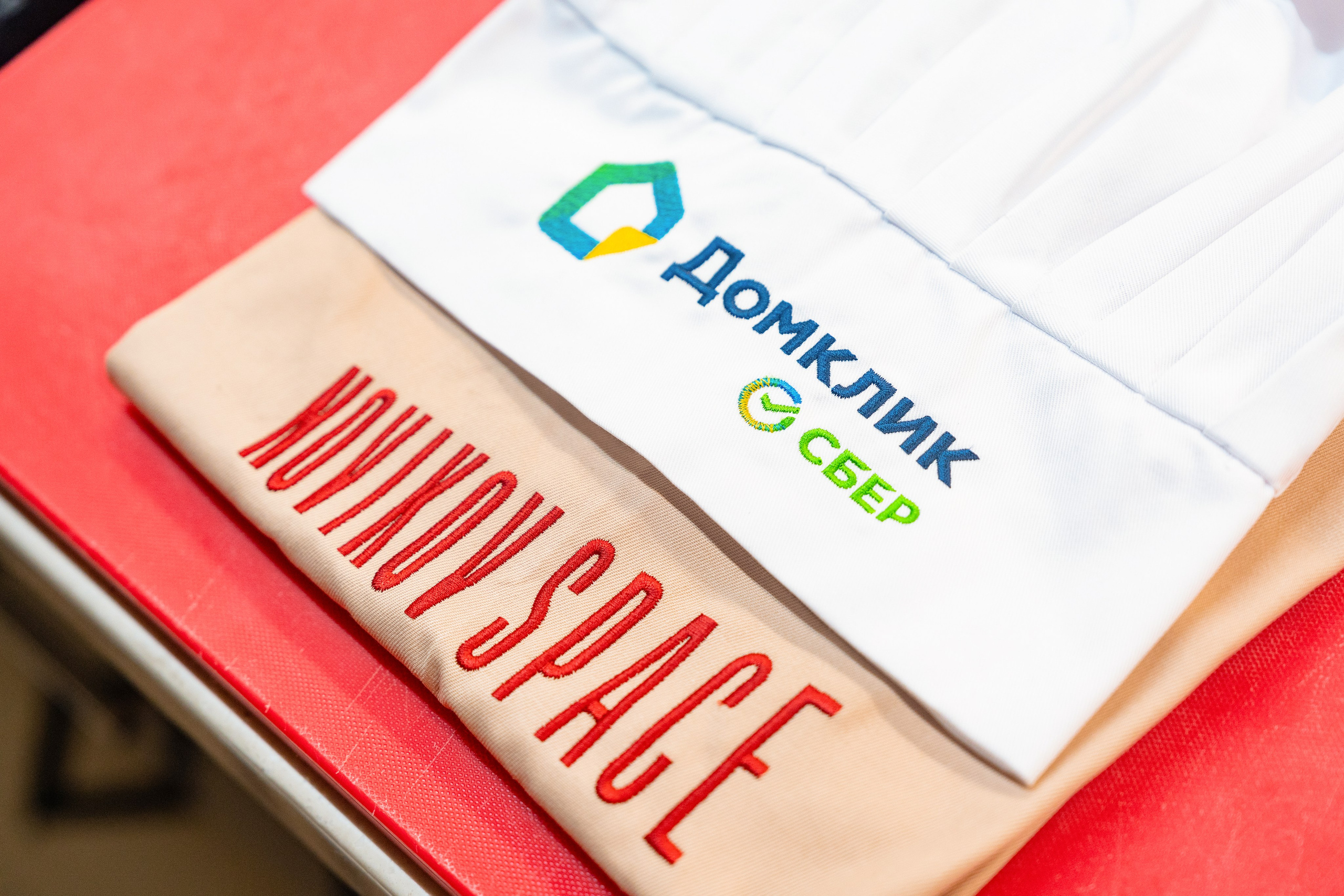 NOVIKOV SCHOOL — Умами зал. Фотограф Никита Комаров