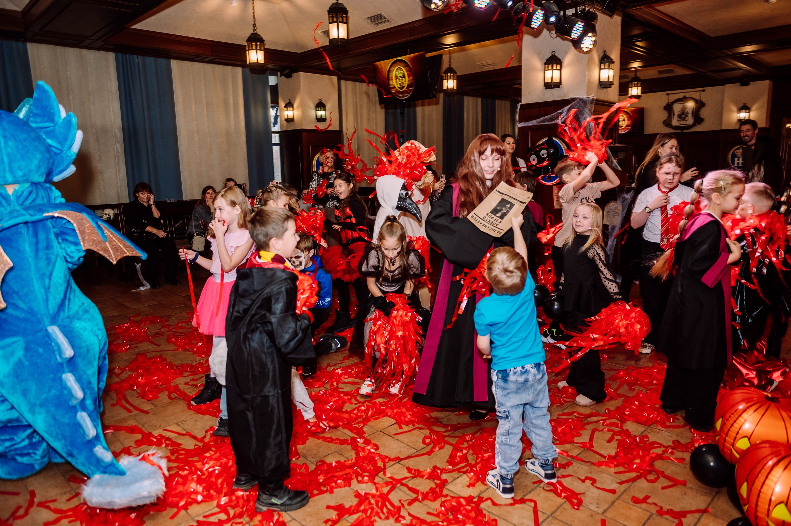 Хэллоуинские Приключения в Хофброй от ДетиСказка42. Детский фотограф, семейный фотограф и репортажи в Кемерово