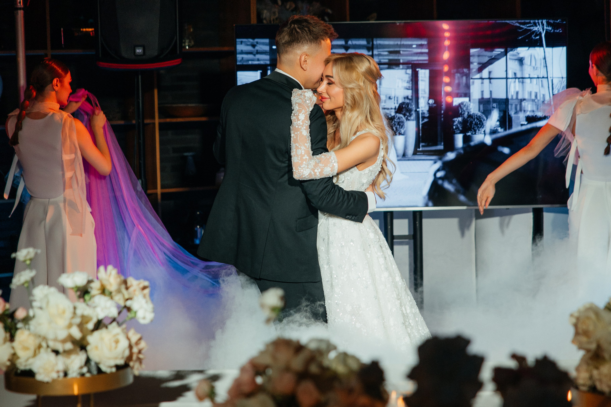 Юлия и Андрей | Свадебный день на 9 человек. Свадебный фотограф Минск РБ