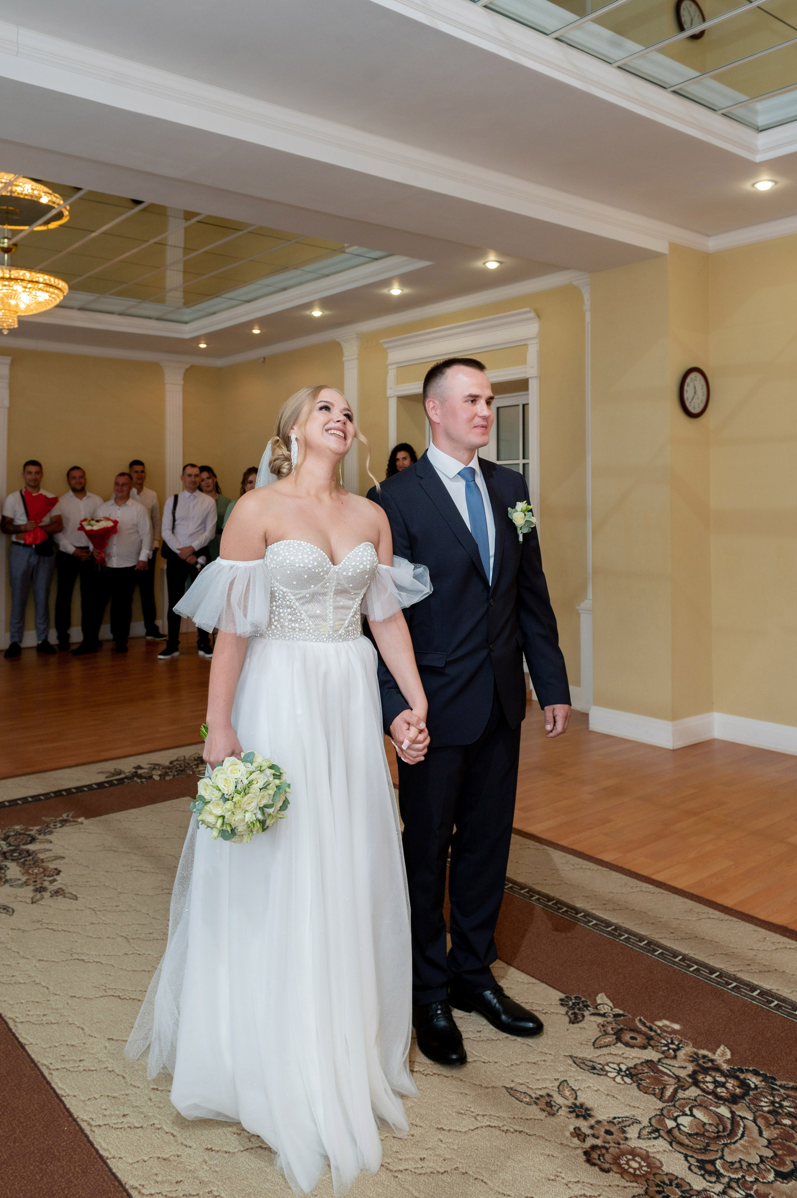 Ксения и Владислав (фотосессия в ЗАГСе и парке города Кингисеппа). Портретный, семейный и свадебный фотограф в Санкт-Петербурге и в Пушкине Ширяев Денис