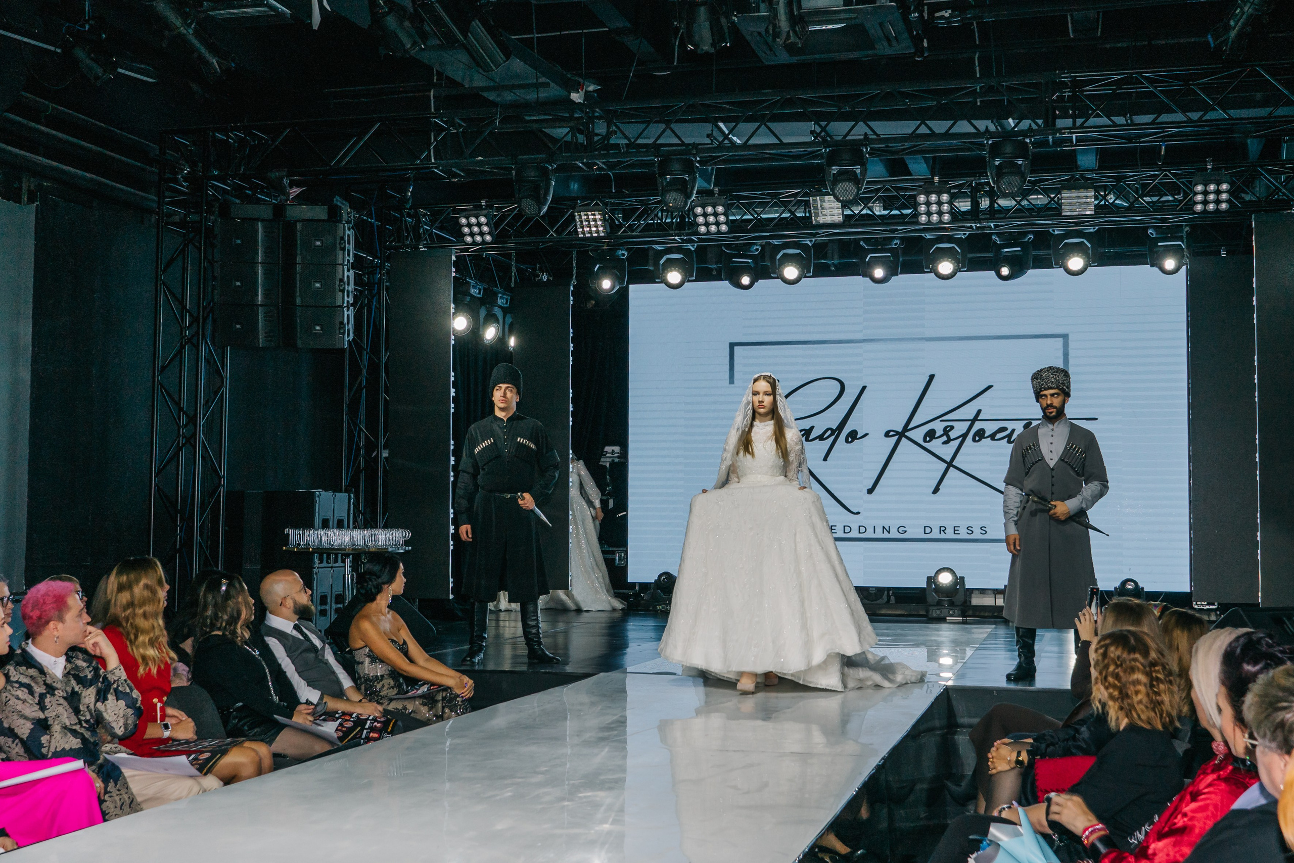 World fashion. Женский фотограф в Москве Анастасия Сидорова