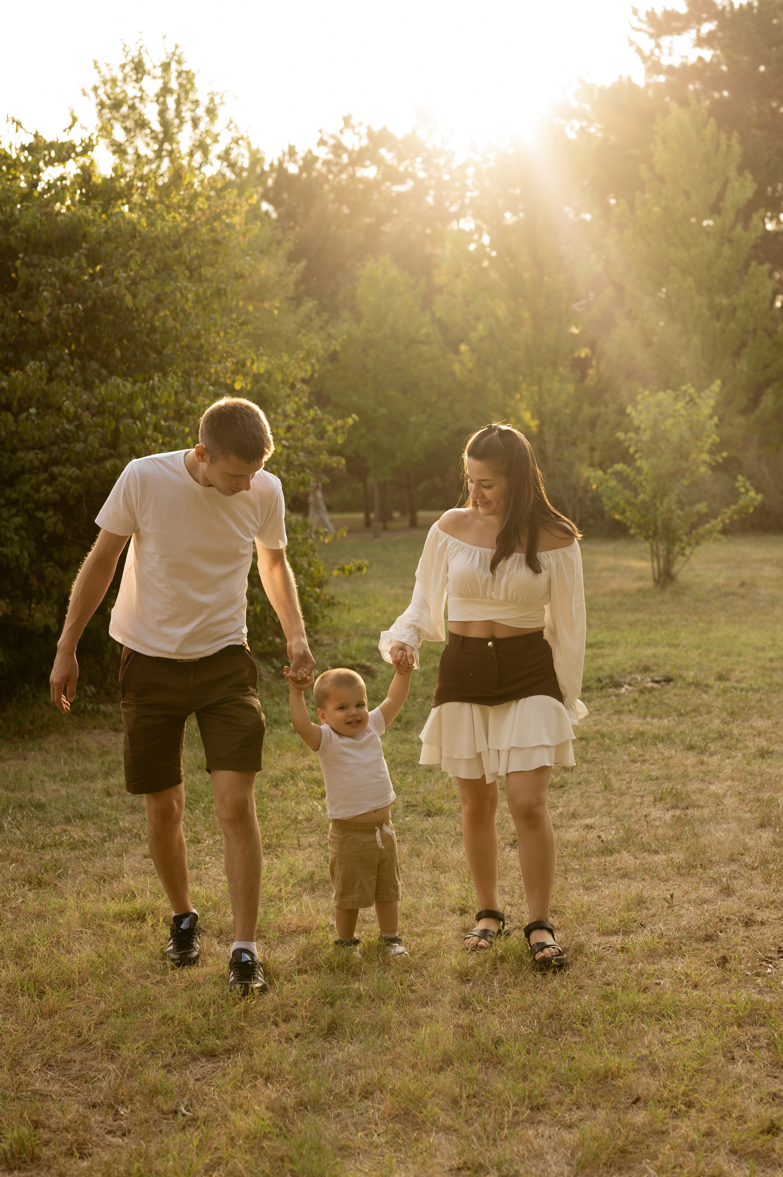 Летняя семейная фотосессия в парке. Свадебный и семейный фотограф в Краснодаре Алина Мельник