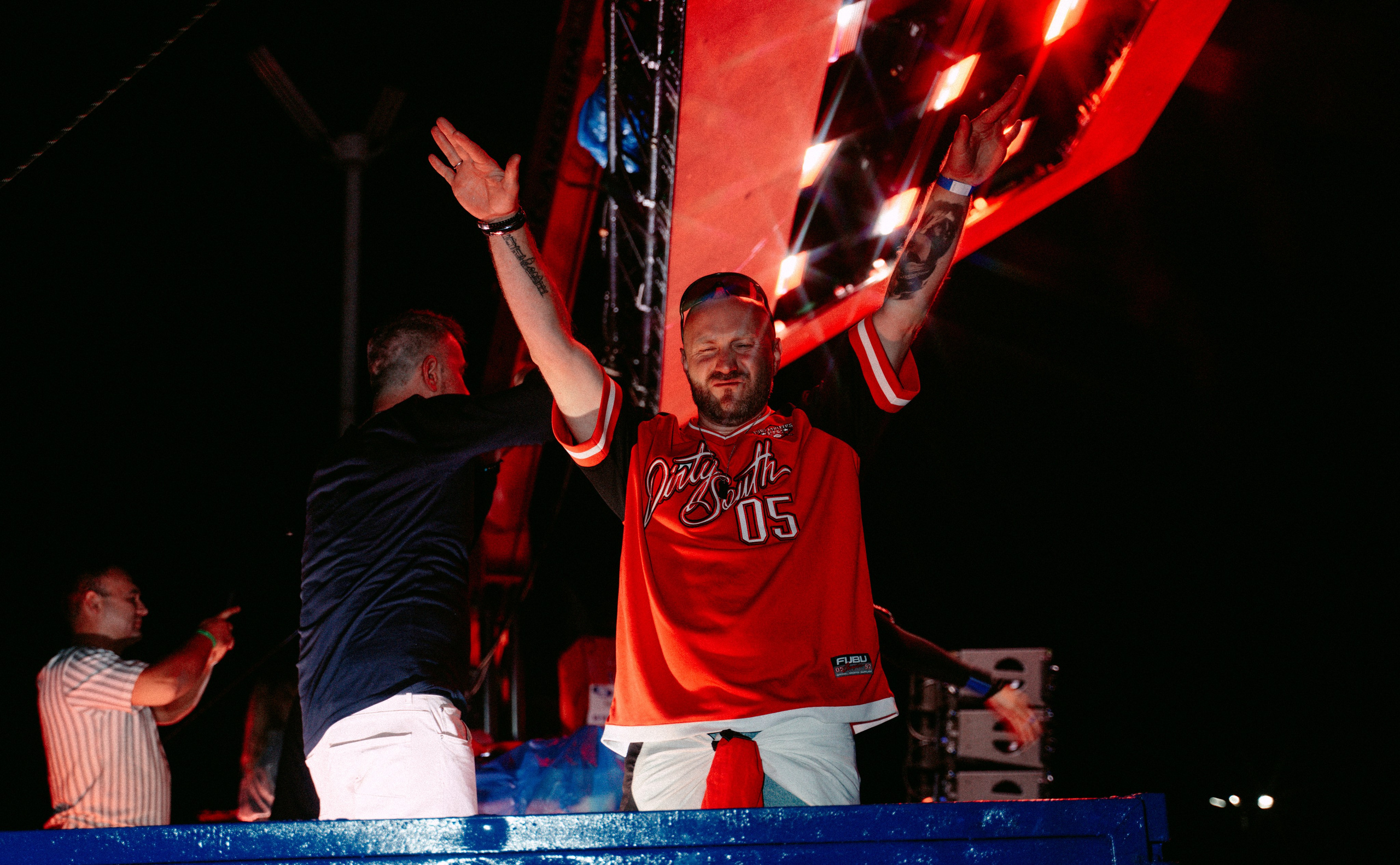 Где мой 2007. Летний фестиваль / 2024. Саша Копылов, фотограф в Казани