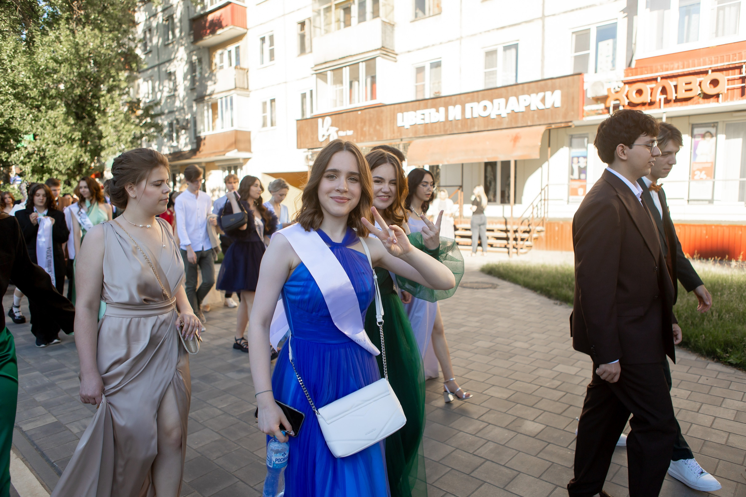 Выпускной Гимназия 12 2024 г. Свадебный и портретный Фотограф в Липецке Дмитрий Котюков