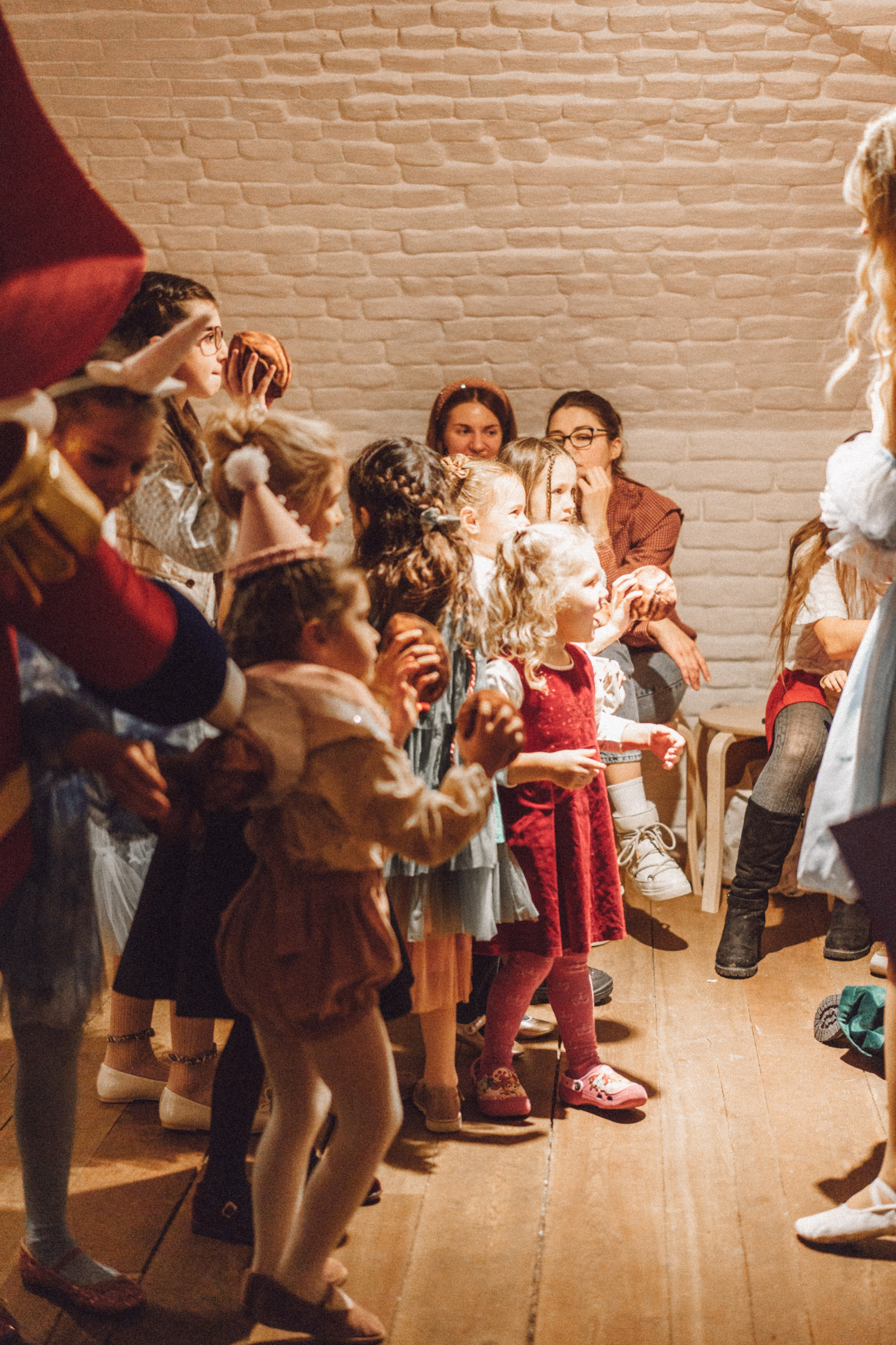 Новогодняя сказка в Momplayart. Семейный и детский фотограф и видеограф в Москве, Серпухове и Тарусе Валерия Сорокина