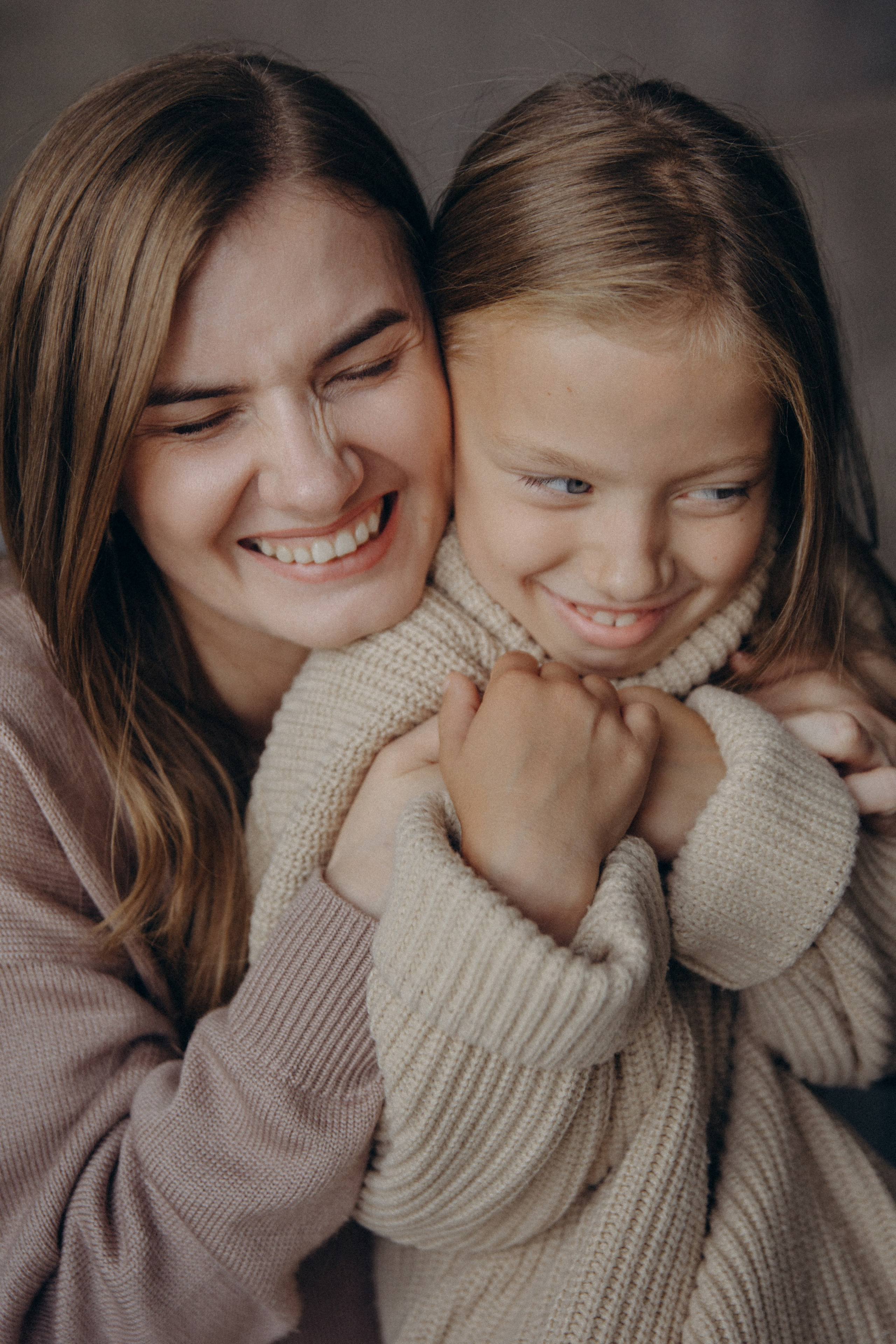 Лилия и Ариша. Семейный фотограф Земскова Евгения