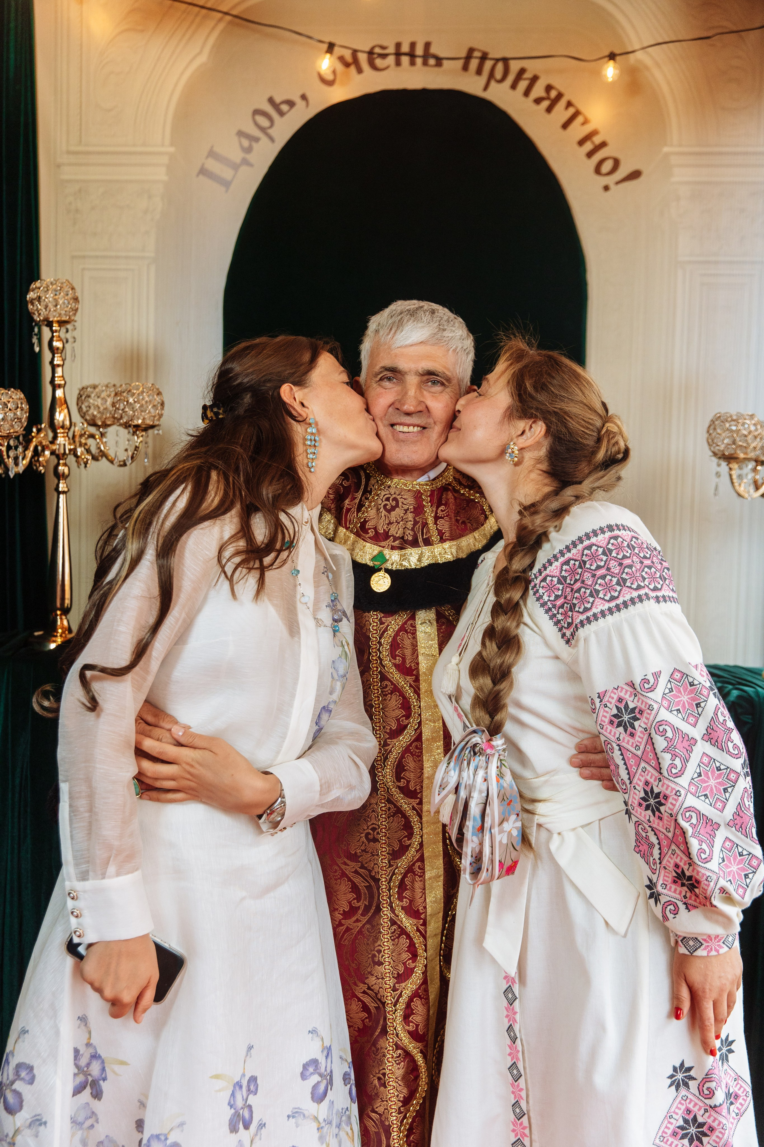 «Иван Васильевич меняет профессию» Юбилей. Свадебный и семейный фотограф в Улан-Удэ