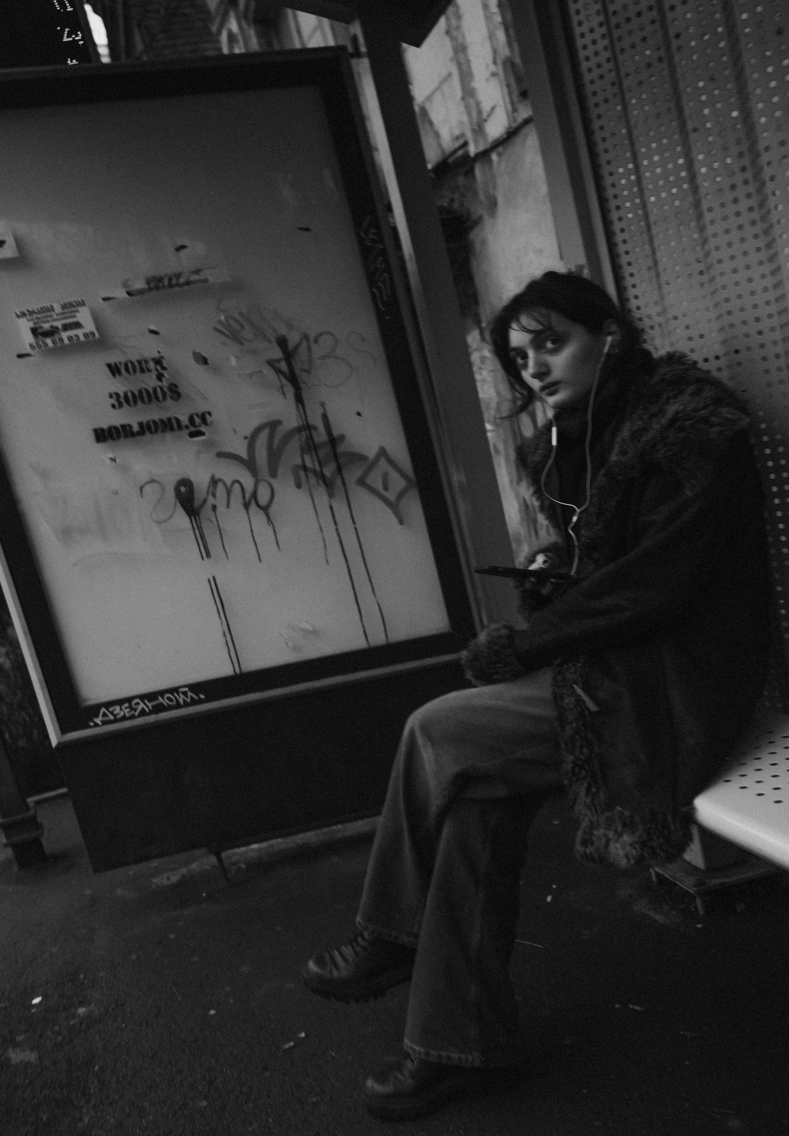 ТБИЛИСИ 2023-2024. Стрит-фотография, полная абсурда, идиотизма и красоты