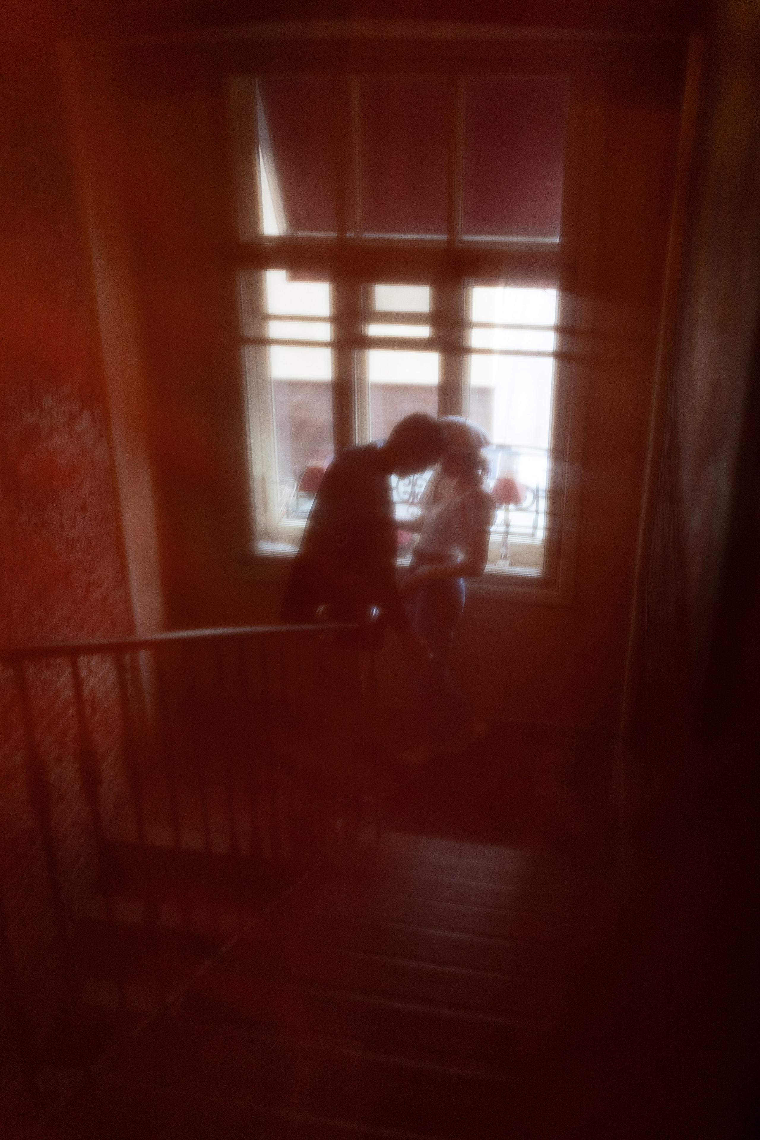 Парижская мелодия II. Главная