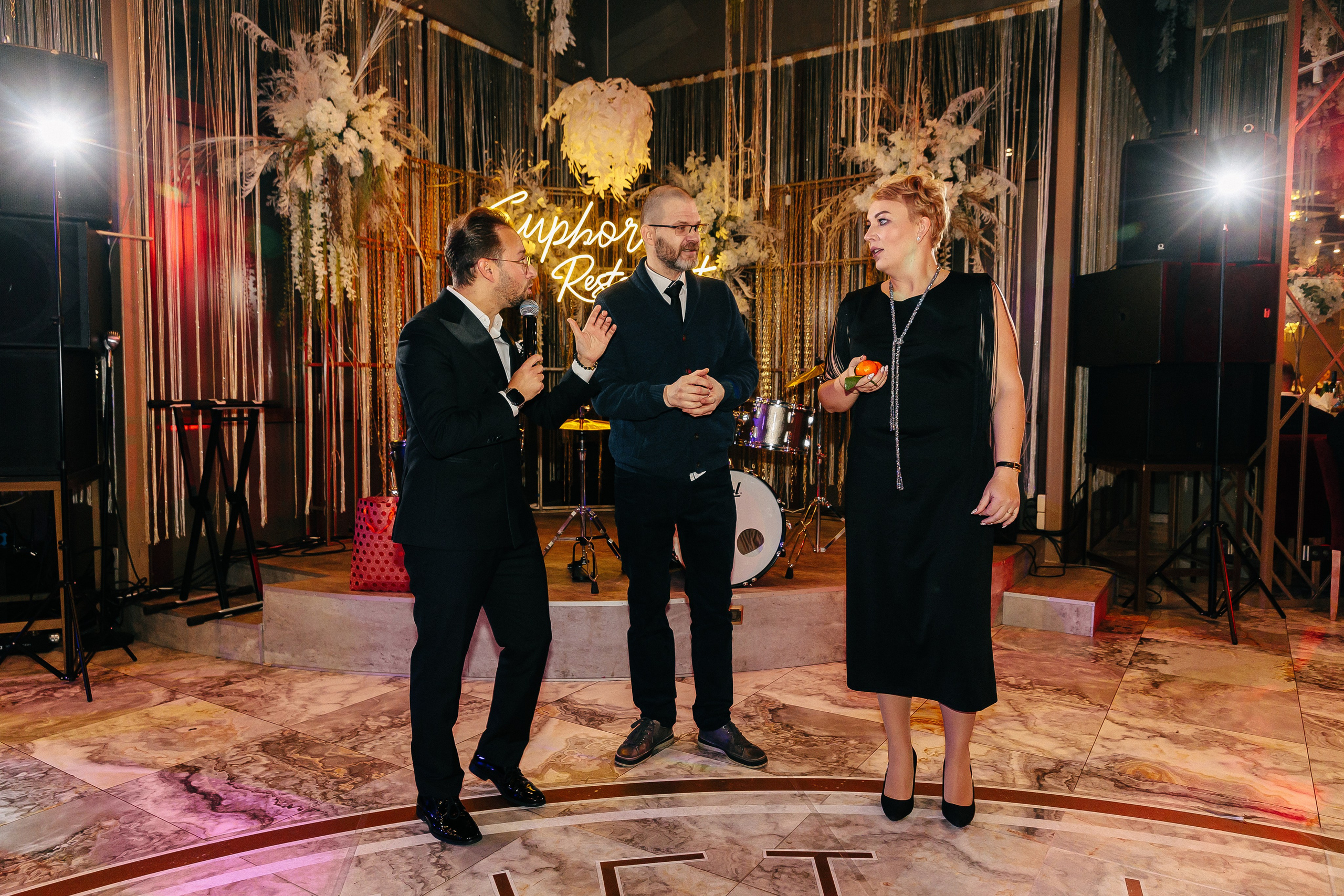 Фотограф на корпоратив, мероприятие в Петербурге. Репортажная фотосъемка праздников и мероприятий в Санкт-Петербурге