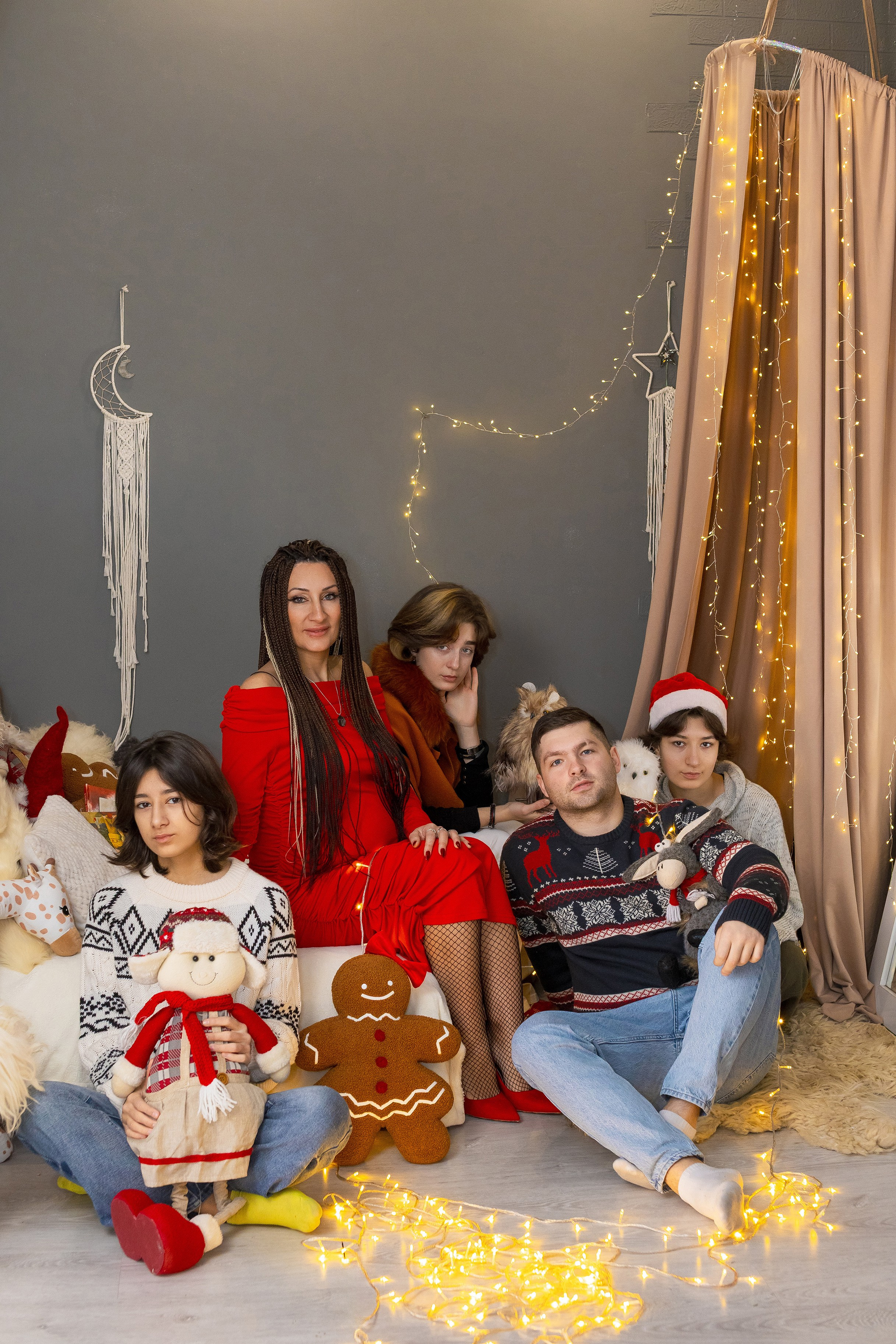 Лаура с семьёй. Свадебный и семейный фотограф в Каспийске Алёна Нурмагомедова