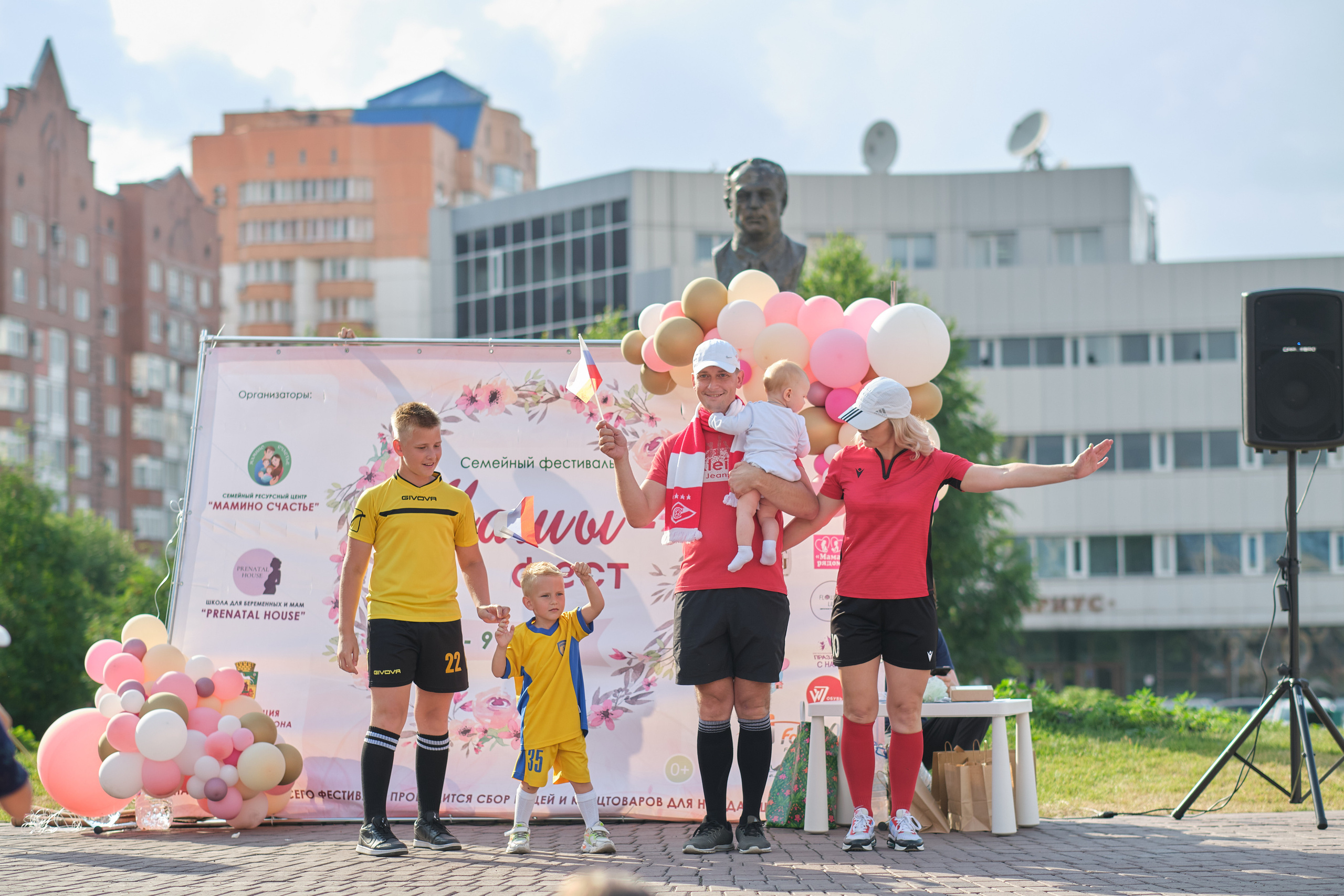 День семьи, любви и верности 2022. Фотограф в Новокузнецке Анна Абузярова