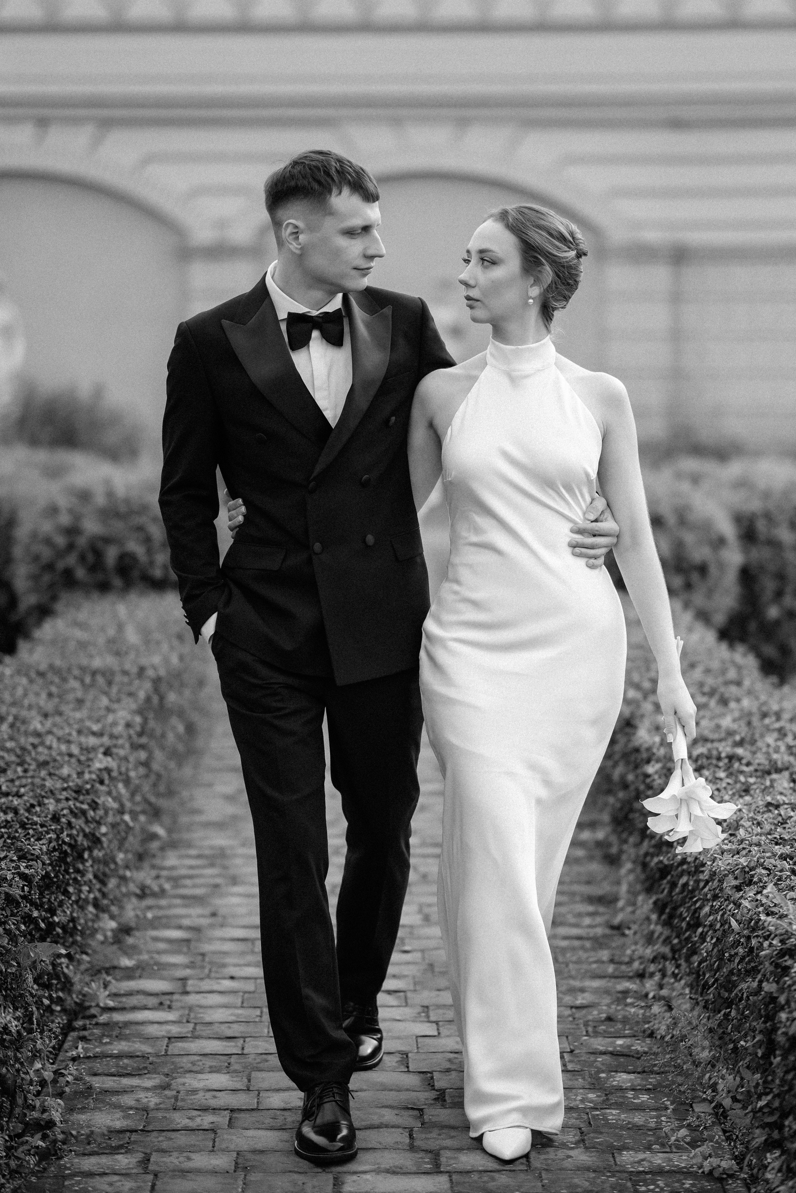 Wedding day in Martinique Bar. Wedding PHOTOGRAPHER Andrew Vnukov