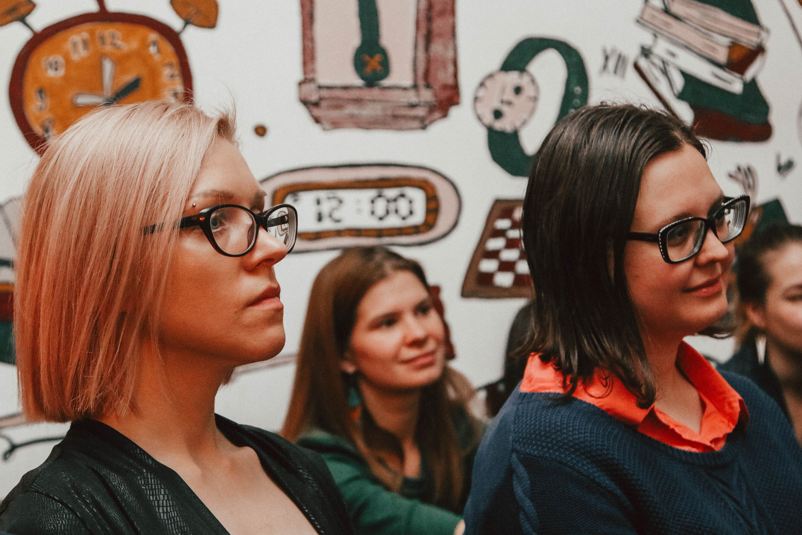 Стихочайная в Циферблате. Репортажный фотограф во Всеволожске и Санкт-Петербурге Владимир Капустин