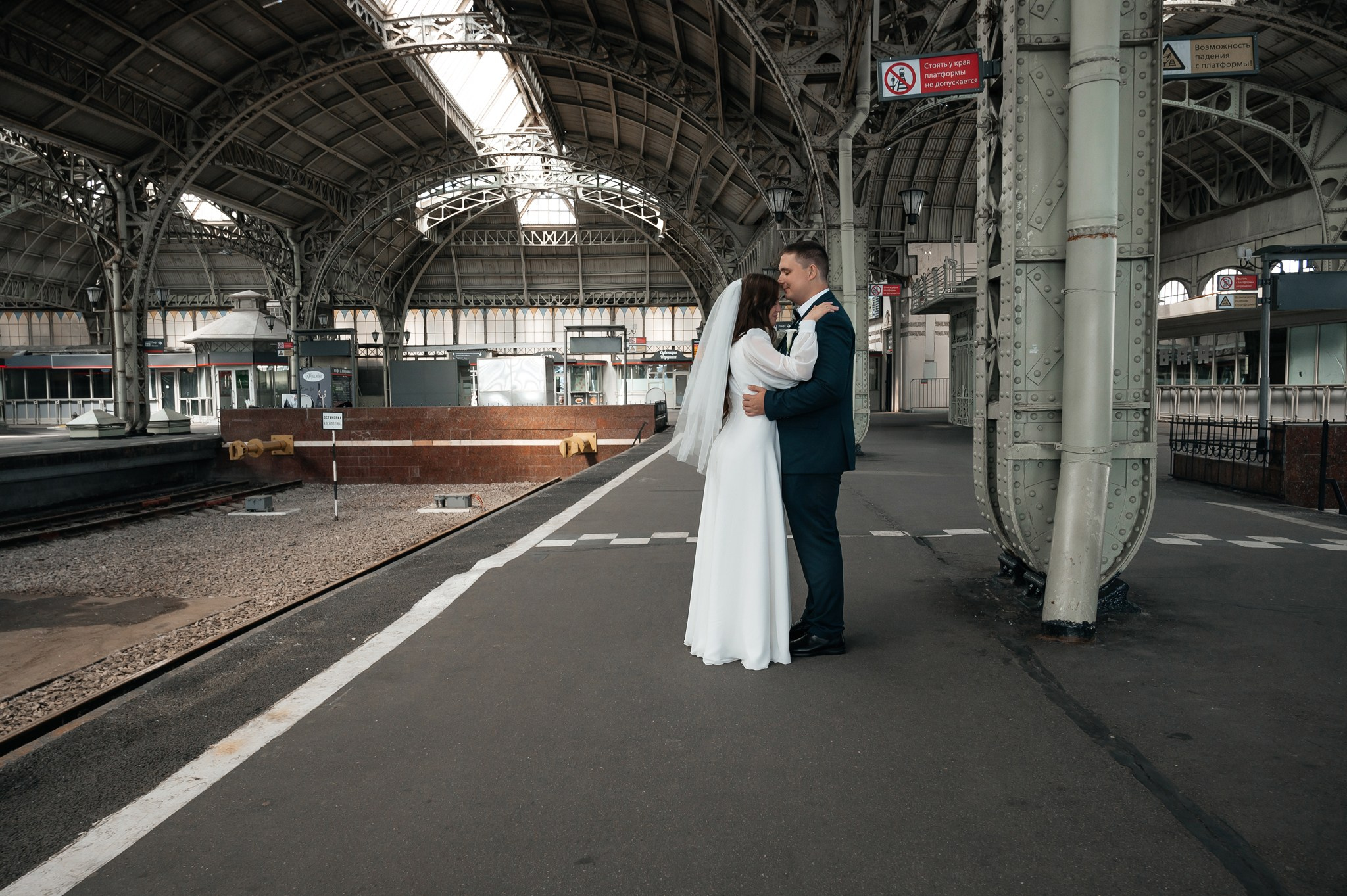 Приезжие молодожены. Свадебный и семейный фотограф из Санкт-Петербурга Климов Анатолий