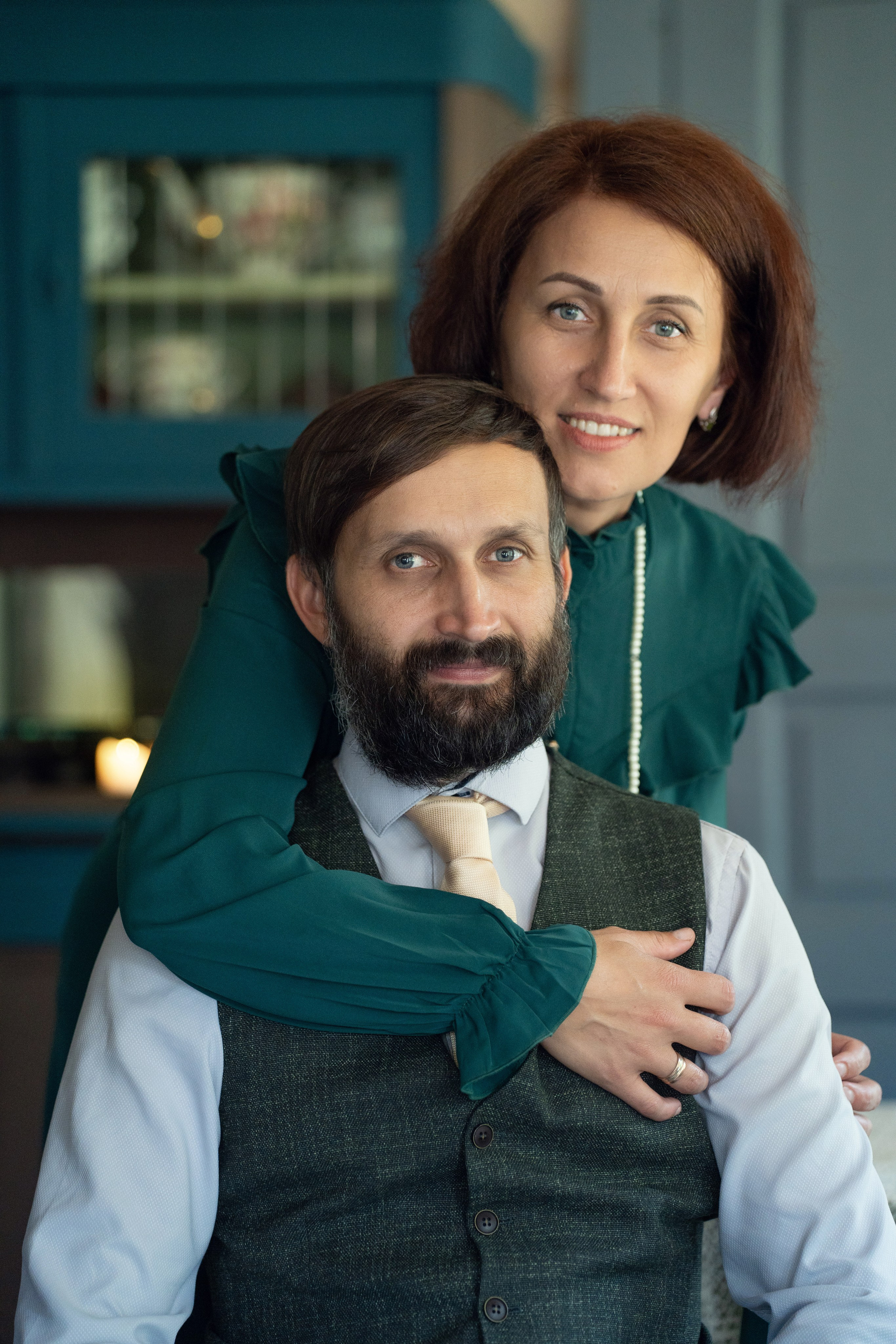 Love story к годовщине свадьбы в ретро стиле дома.