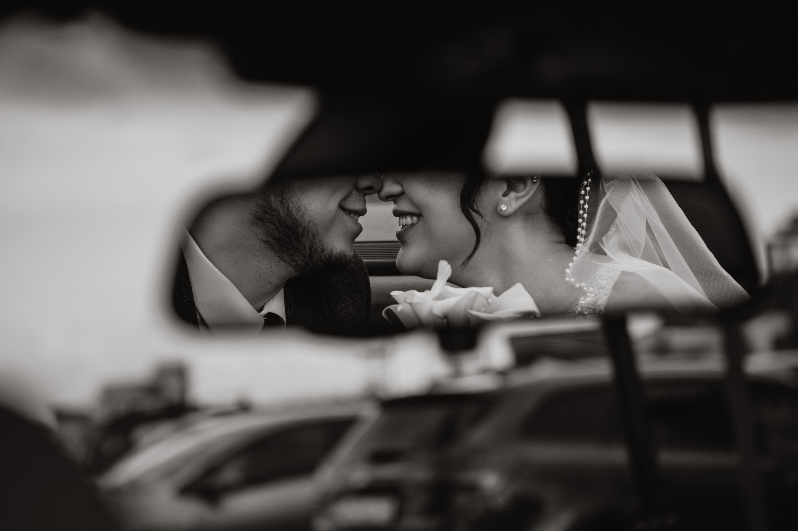 фотограф на свадьбу Казань, свадебная фотосессия на природе, ретро машина на свадьбу, свадебная прогулка