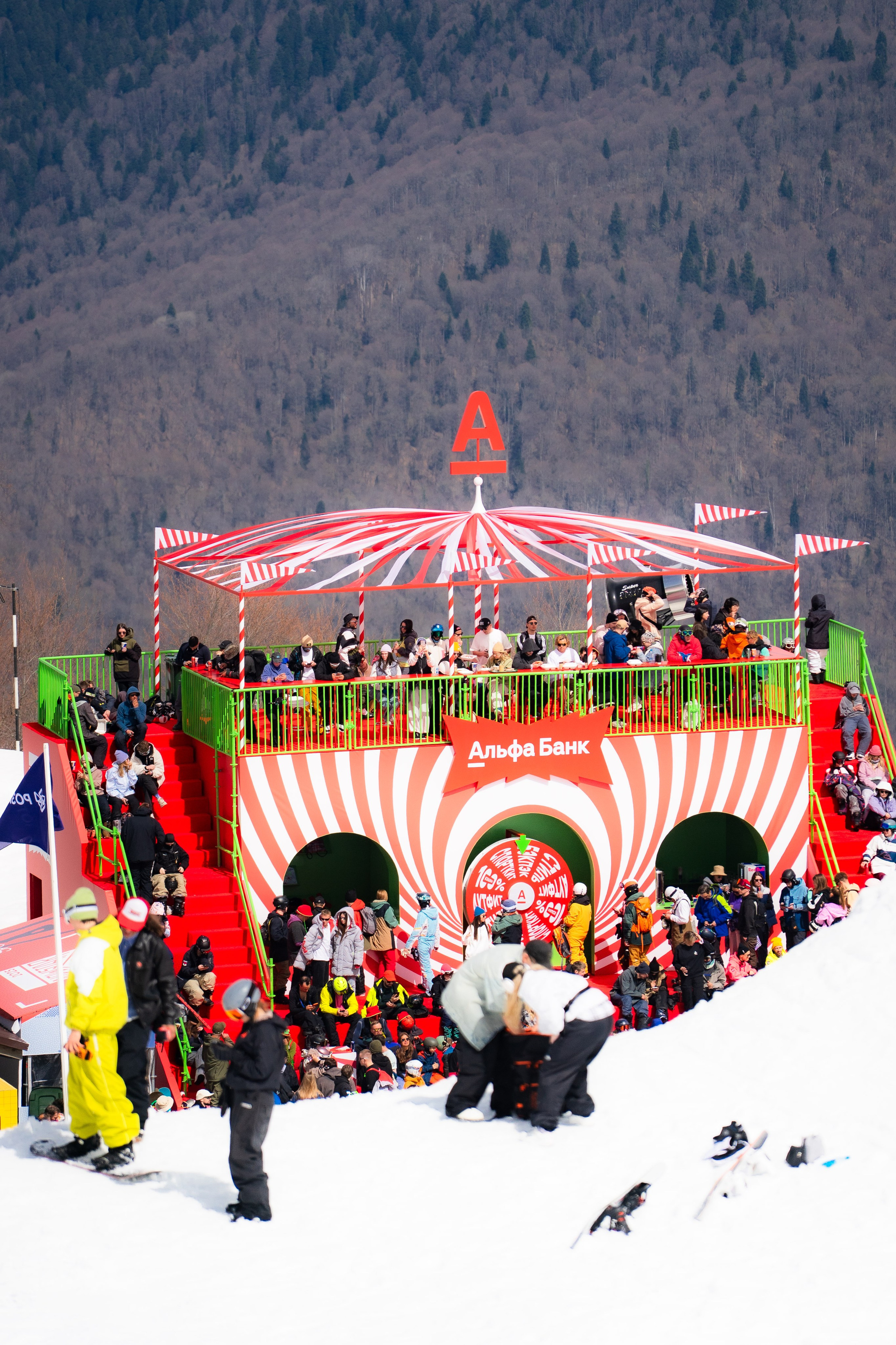 Сцена Альфа Банка на фестивале New Star Camp