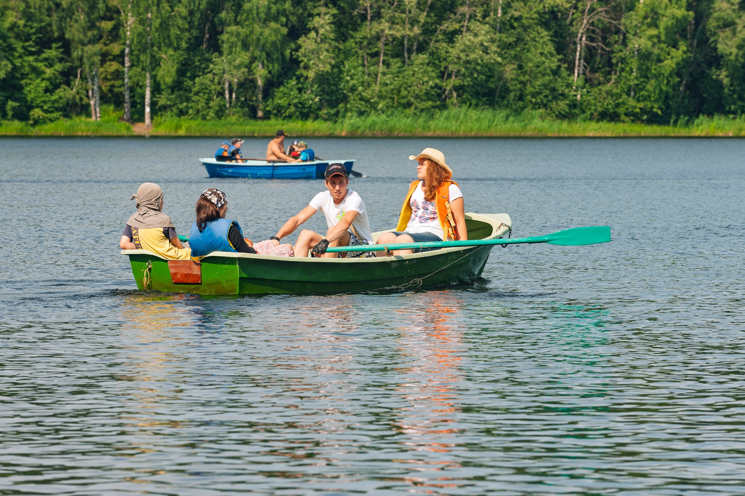 Летние тренировочные боры Школы Боевых Искусств «МОН», Валдай 2011 г. лодки