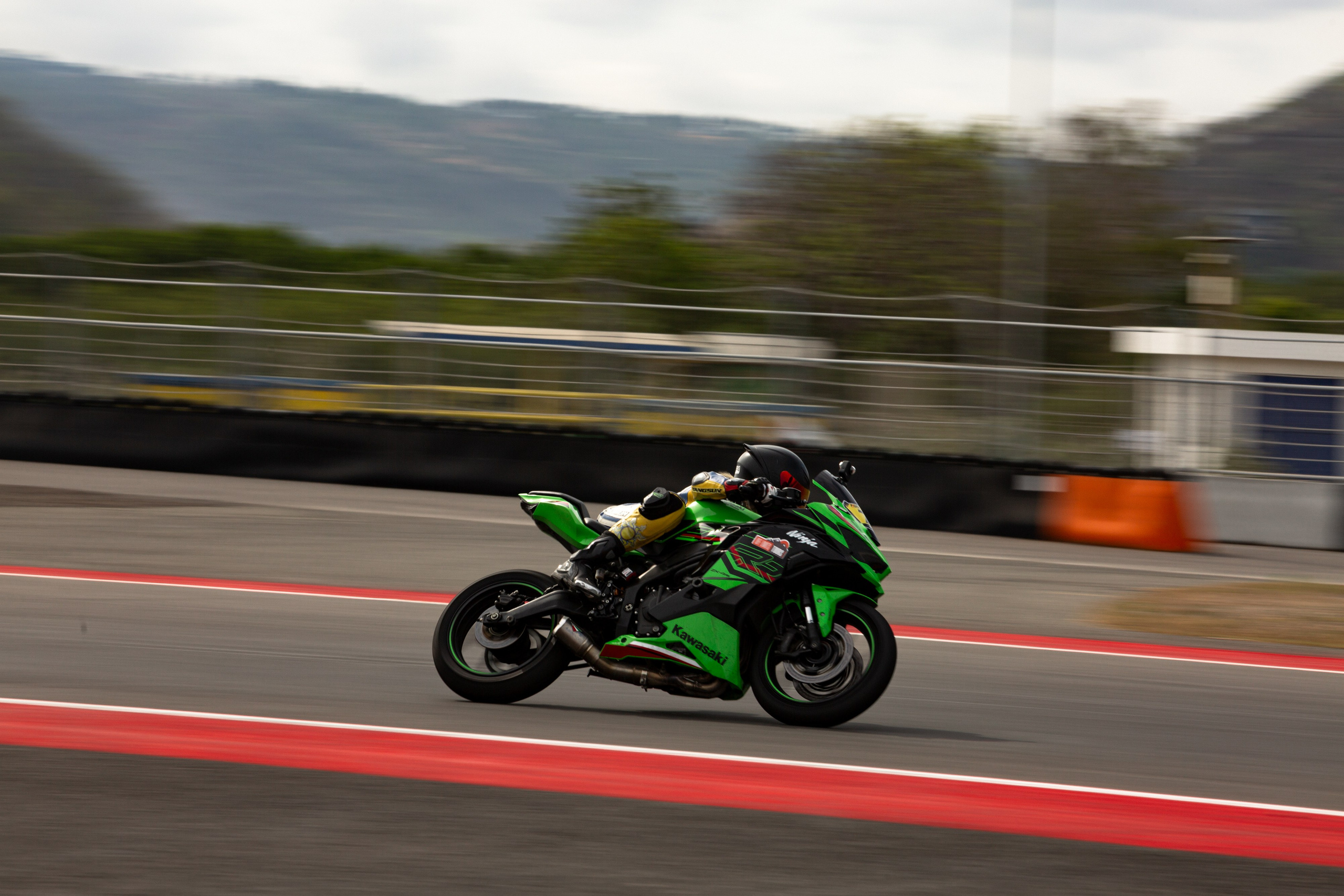 Photographer and Videographer in Bali Dubai Moscow Semen Ereshko