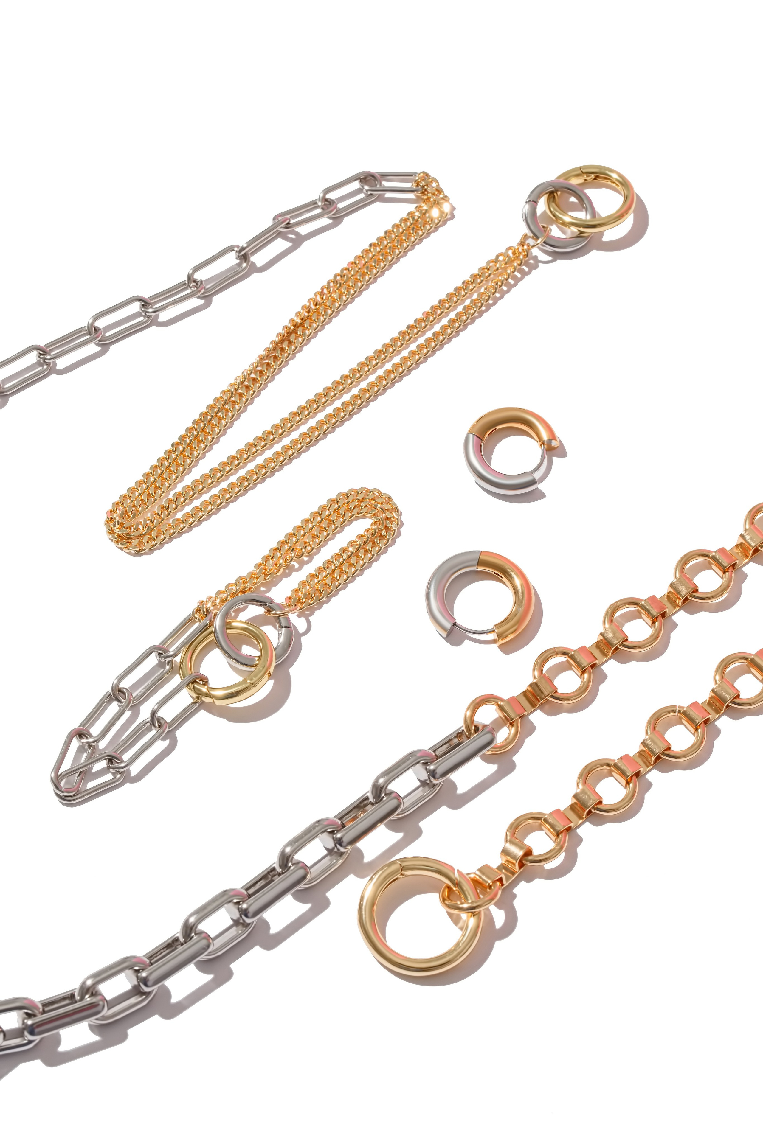 Профессиональная ретушь фотографий украшений на шею и браслетов | Студия SVITHART