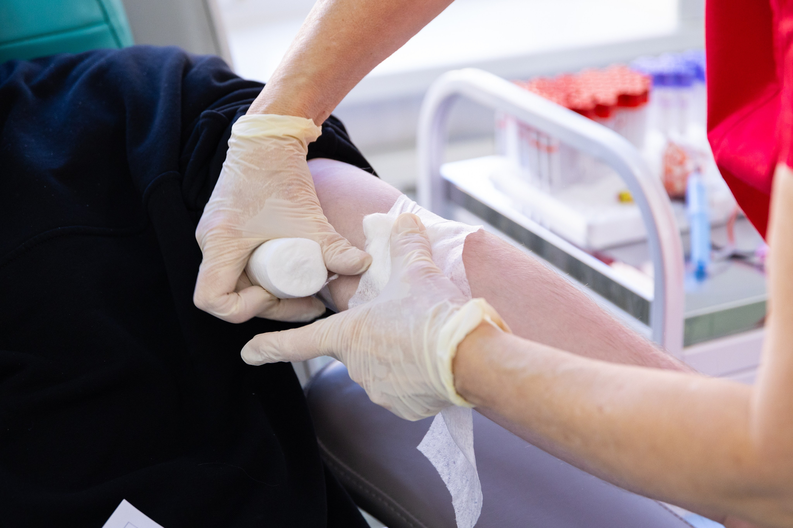 Донорство, краевая станция переливания крови, г. Владивосток. Олег Катакинов| Репортажный фотограф в городе у моря (Владивосток)