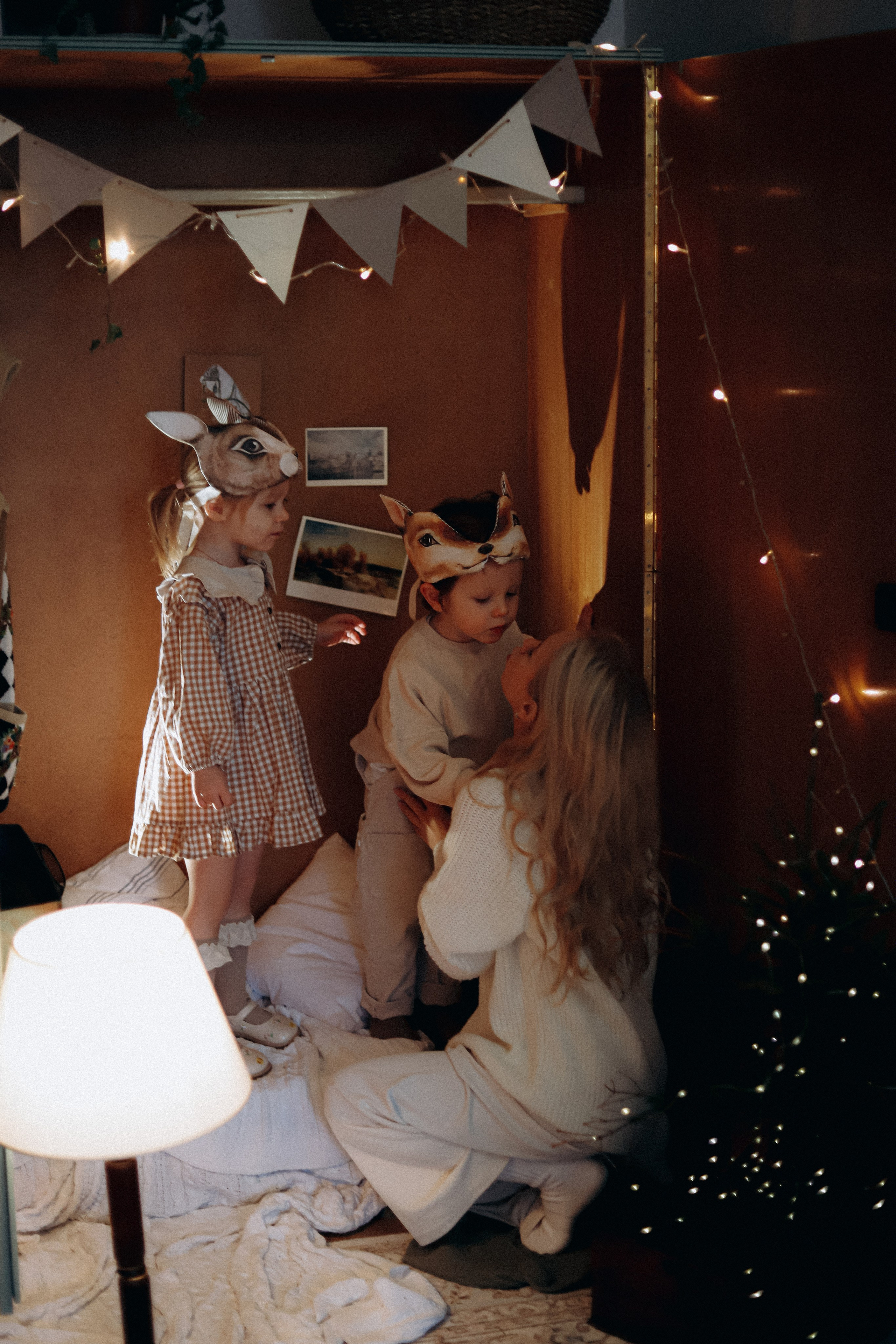 Семейная фотосессия в студии СПб. Услуги