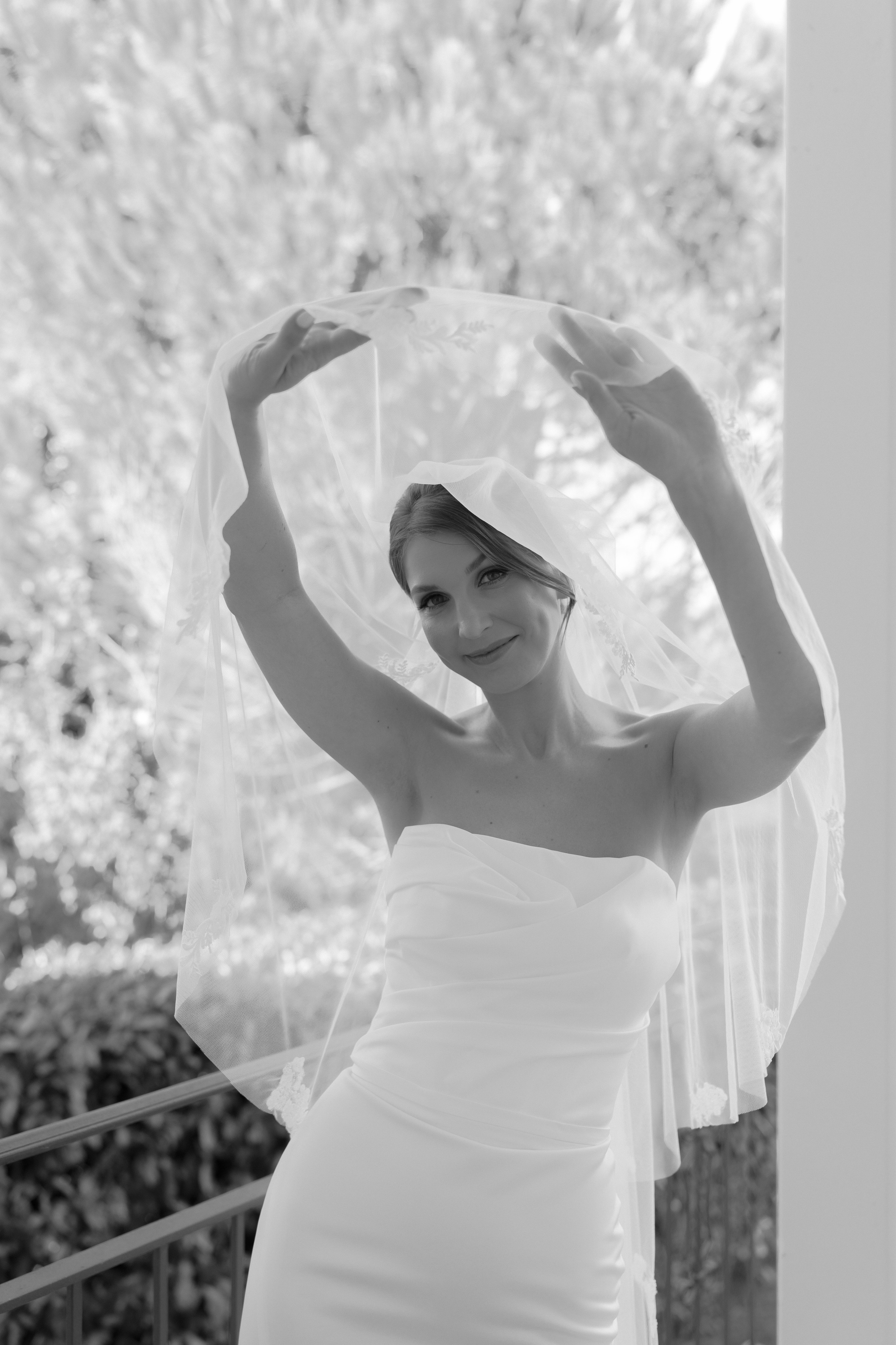 Wedding Photographer Switzerland Geneva Europe. Professional Wedding Photographer Geneva & Romande Switzerland | Tanya Creator