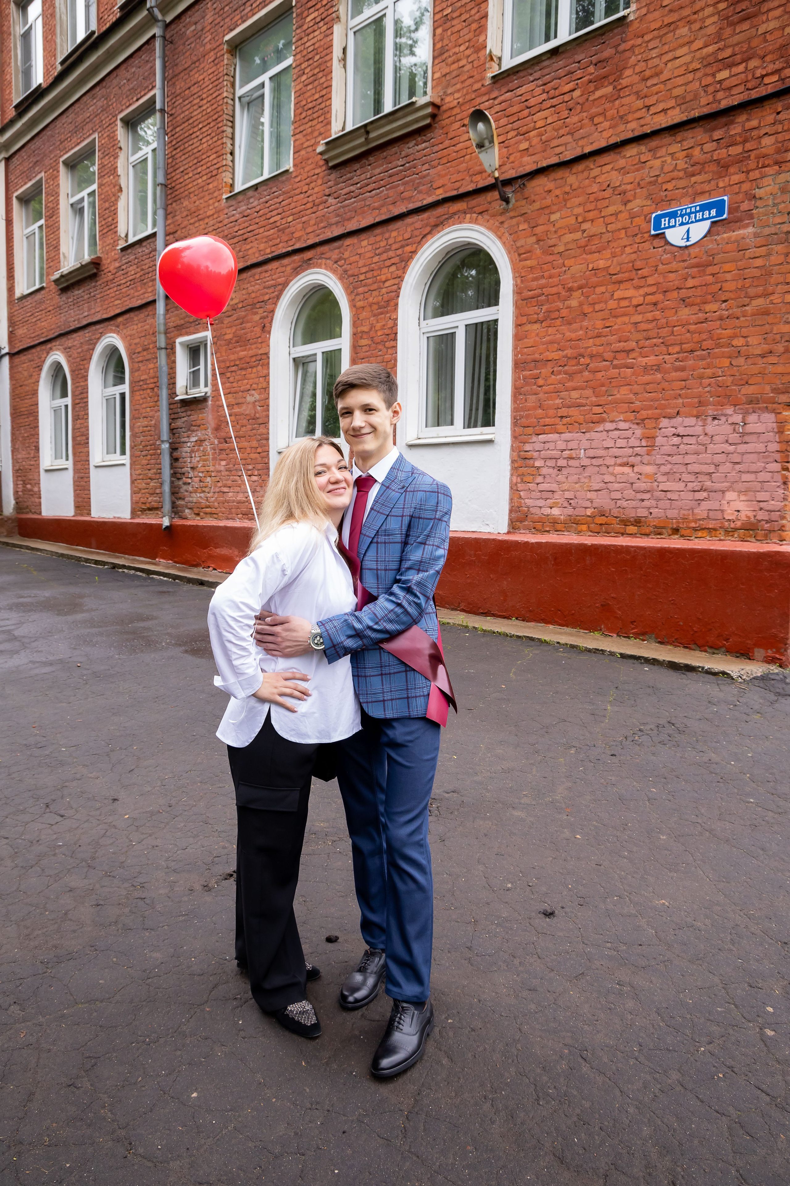 Последний звонок 11 кл. Свадебный фотограф в городе Подольск МО и Москва Крылова Ирина