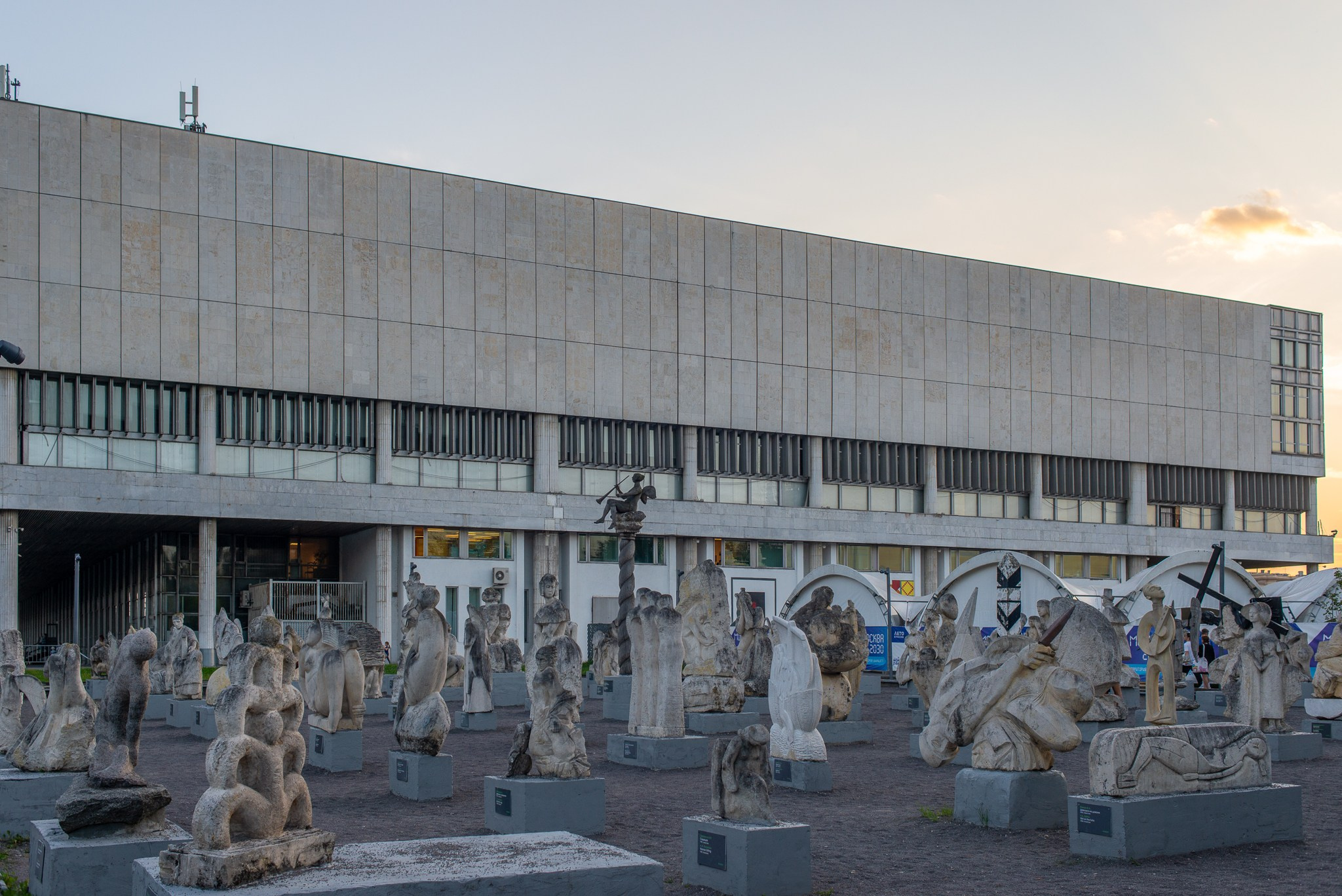 Достопримечательности Москвы. Коммерческая фотосъёмка городской среды, архитектуры и производственных объектов