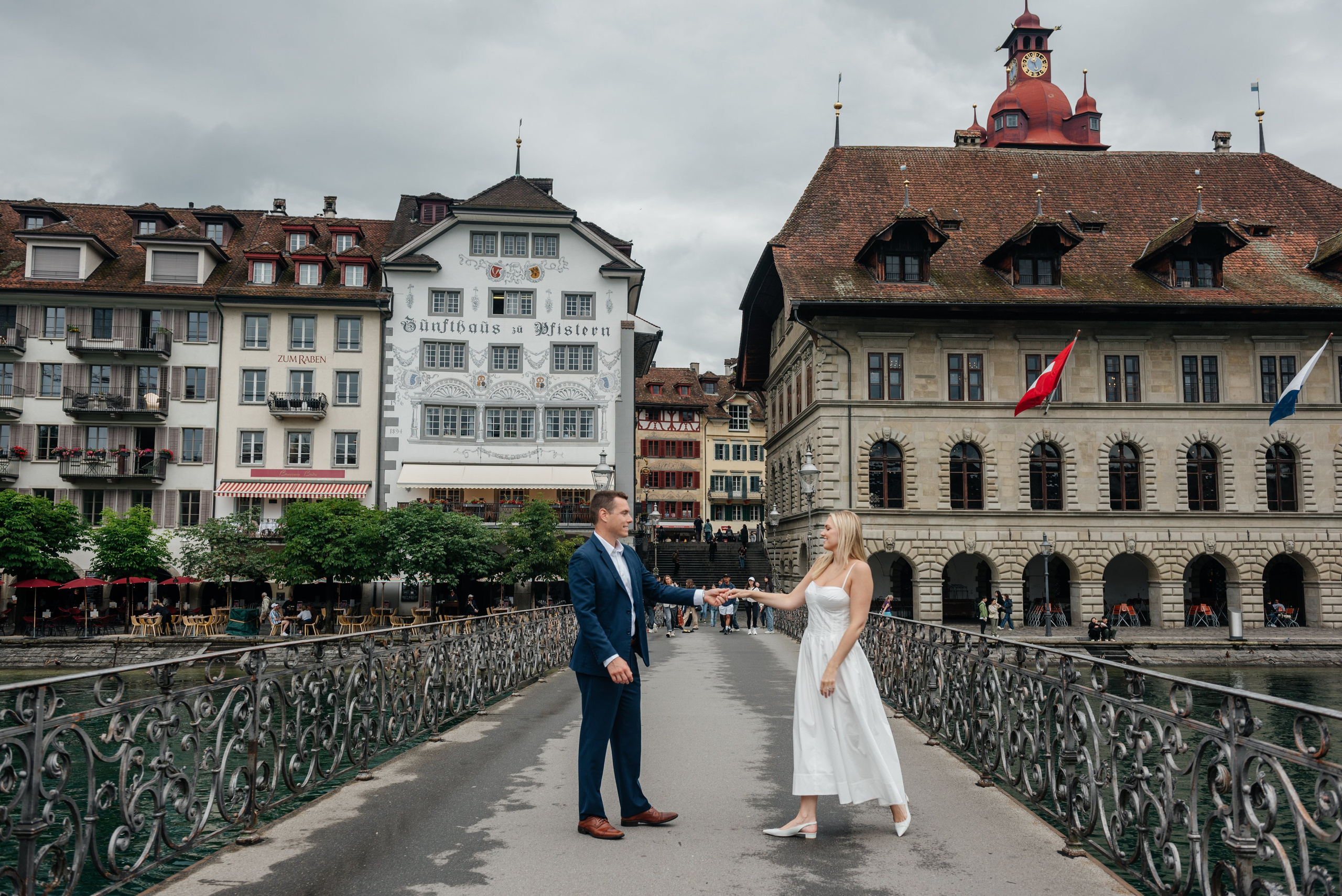 Rachel & Sky (Lucerne). Photographer in Interlaken area