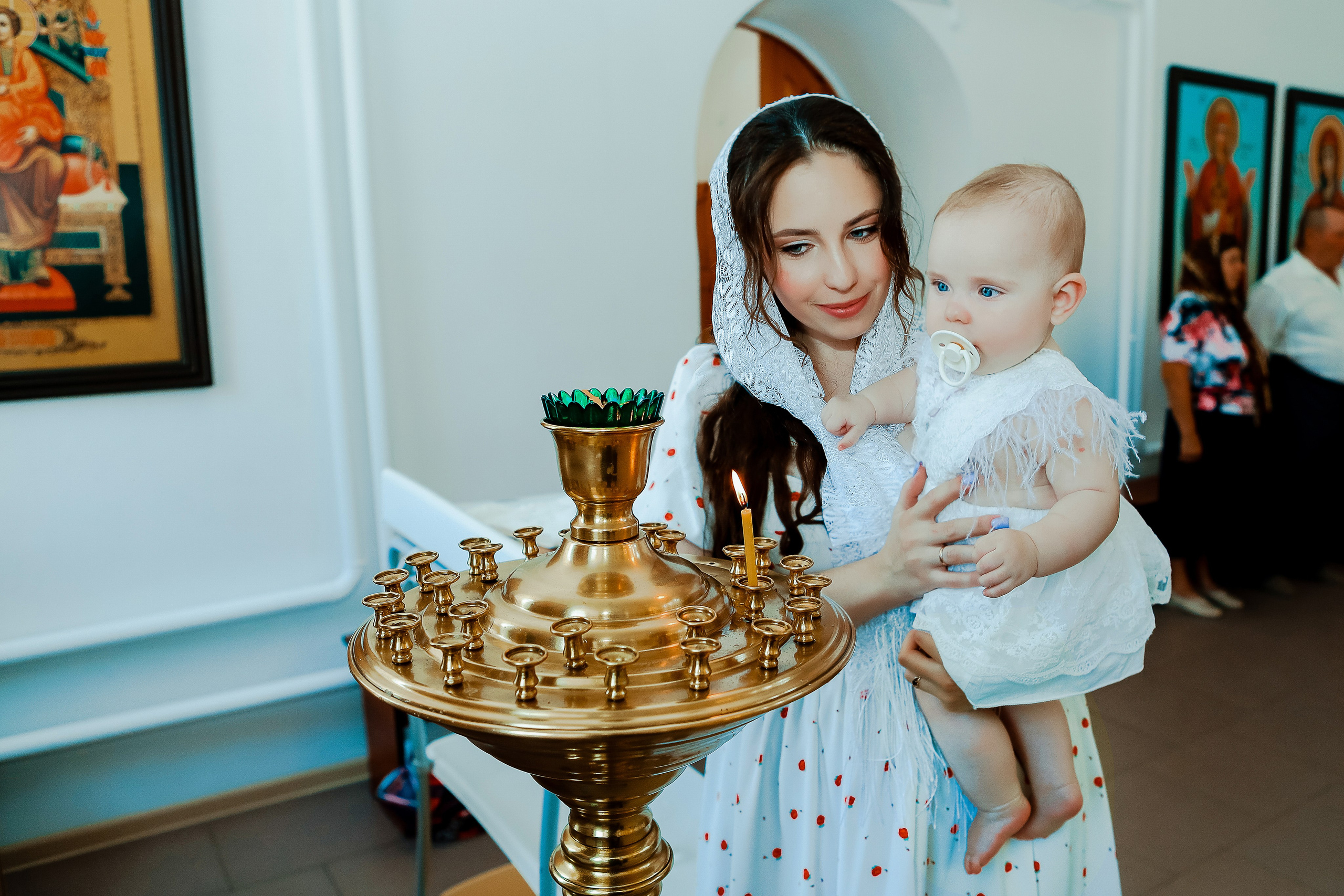 Таинство Крещения Отца и Дочери. Свадебный фотограф Евгения Фролова г. Каменск-Шахтинский, Донецк, Ростов