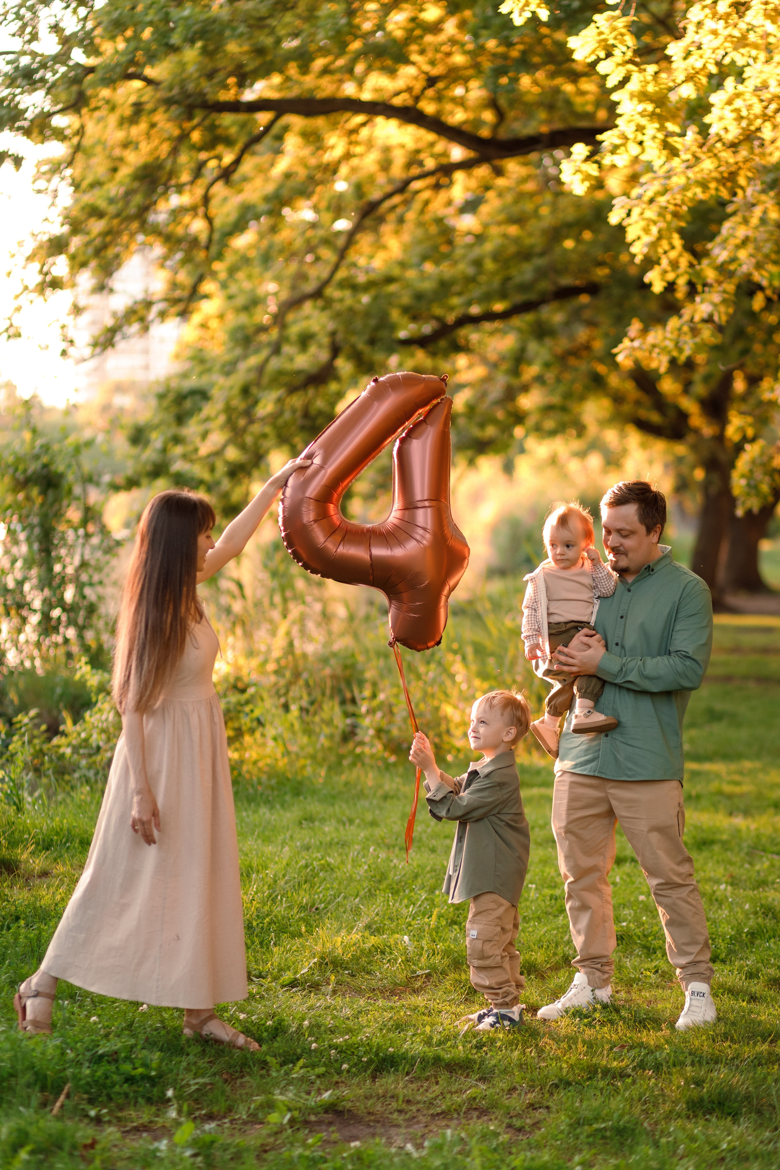 Лилия (парк Солнечный остров). Семейный и детский фотограф в Краснодаре Элона Литвинова