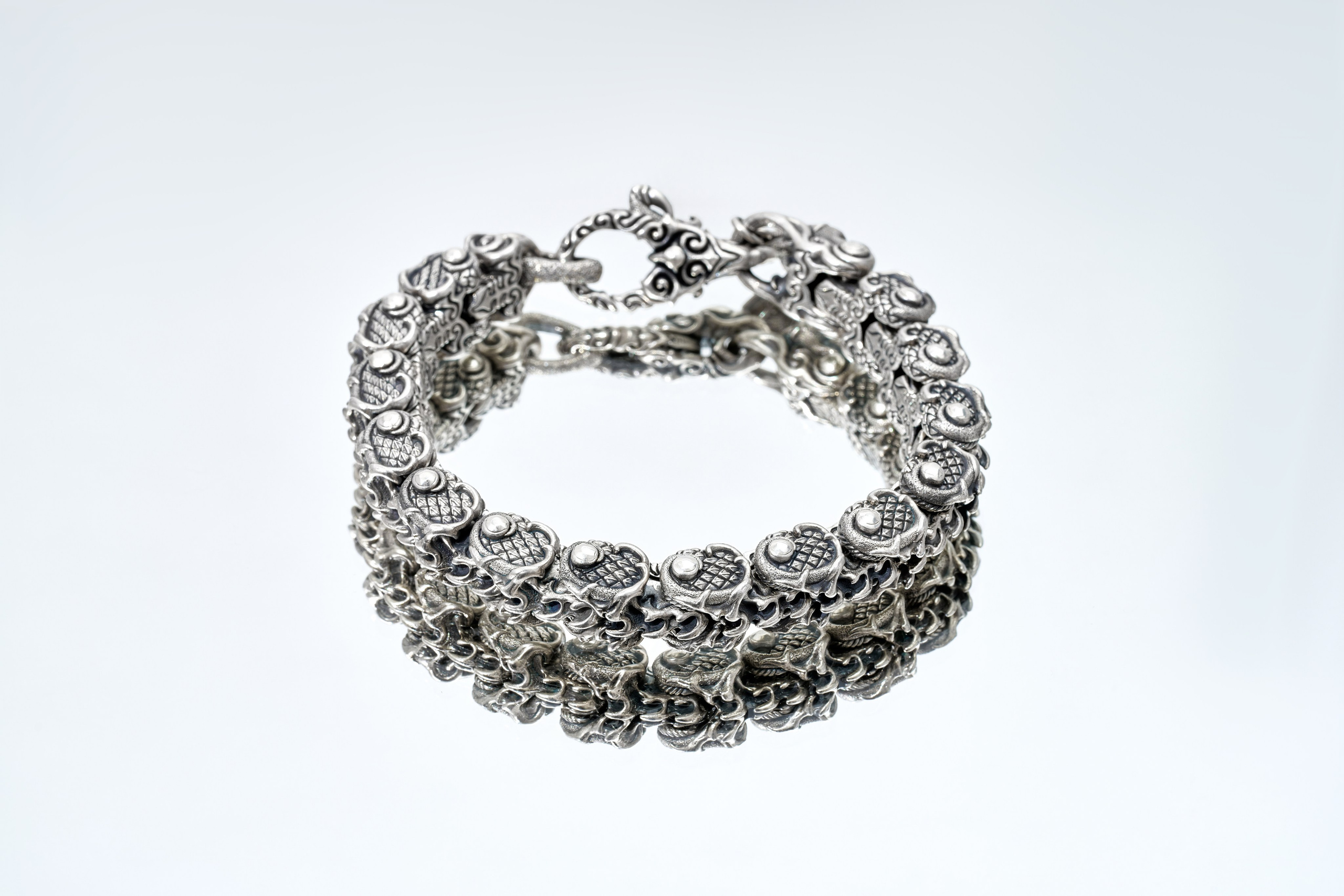 Ювелирная фотосъемка для ювелирного дома Григория лепса. Фуд — предметный фотограф в Москве