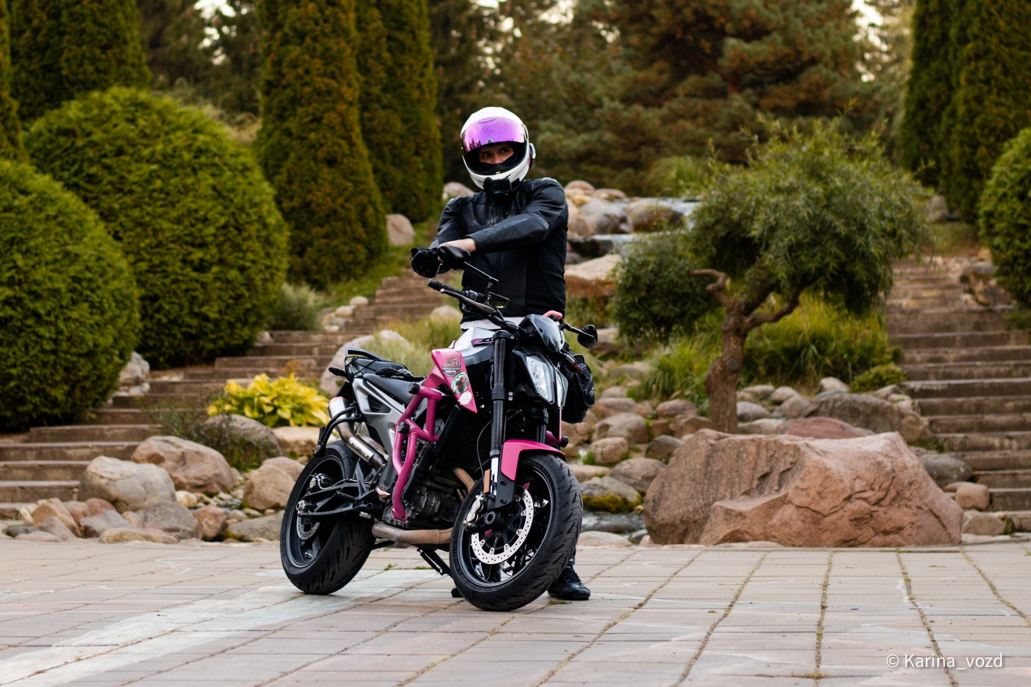 Летний фотосет для участников сообщества «ZelRiders». Репортажный фотограф в Москве и Зеленограде Karina-vozd