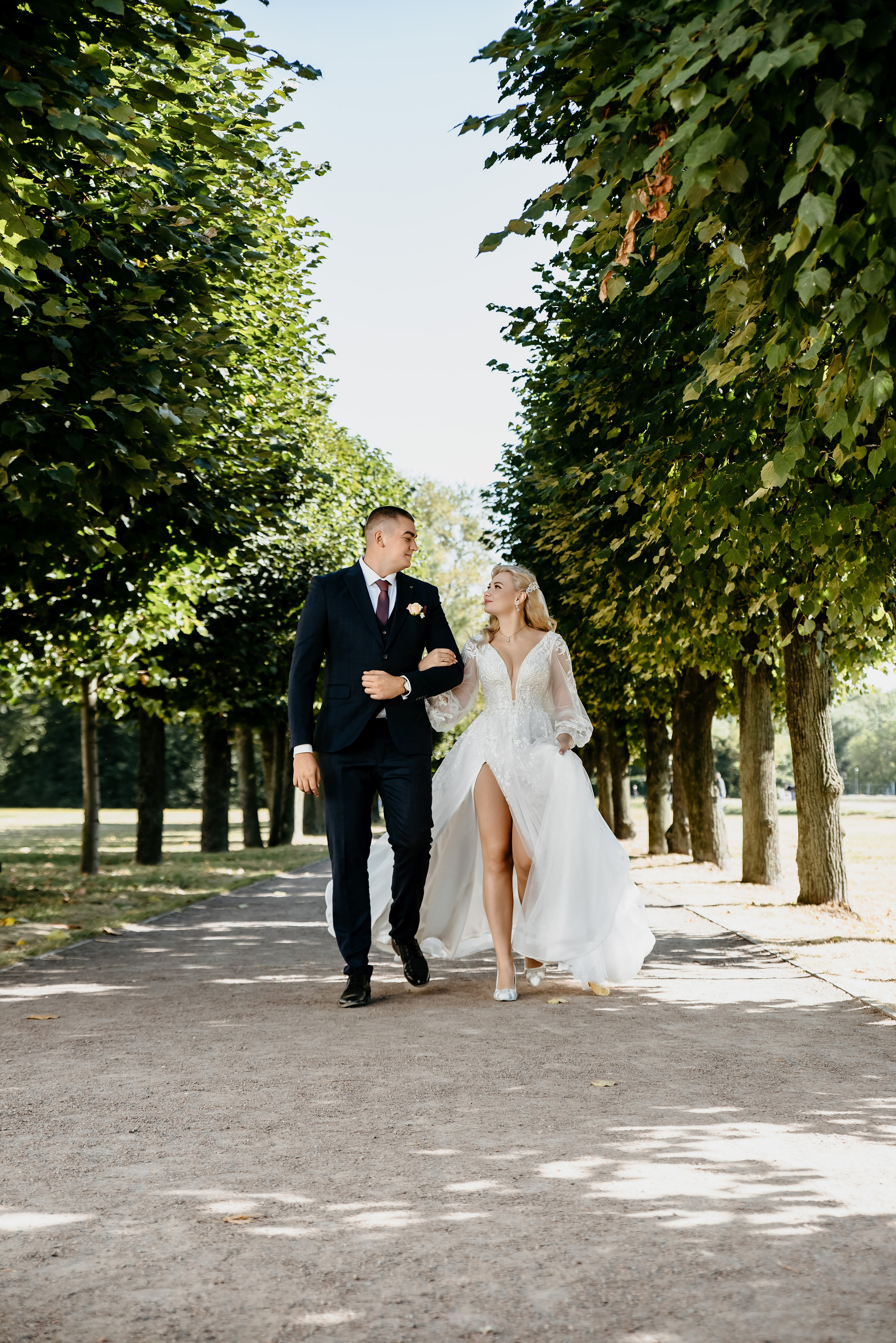 Плясала даже люстра :). Свадебный фотограф Москва — Юлия Фоменко — профессиональный фотограф