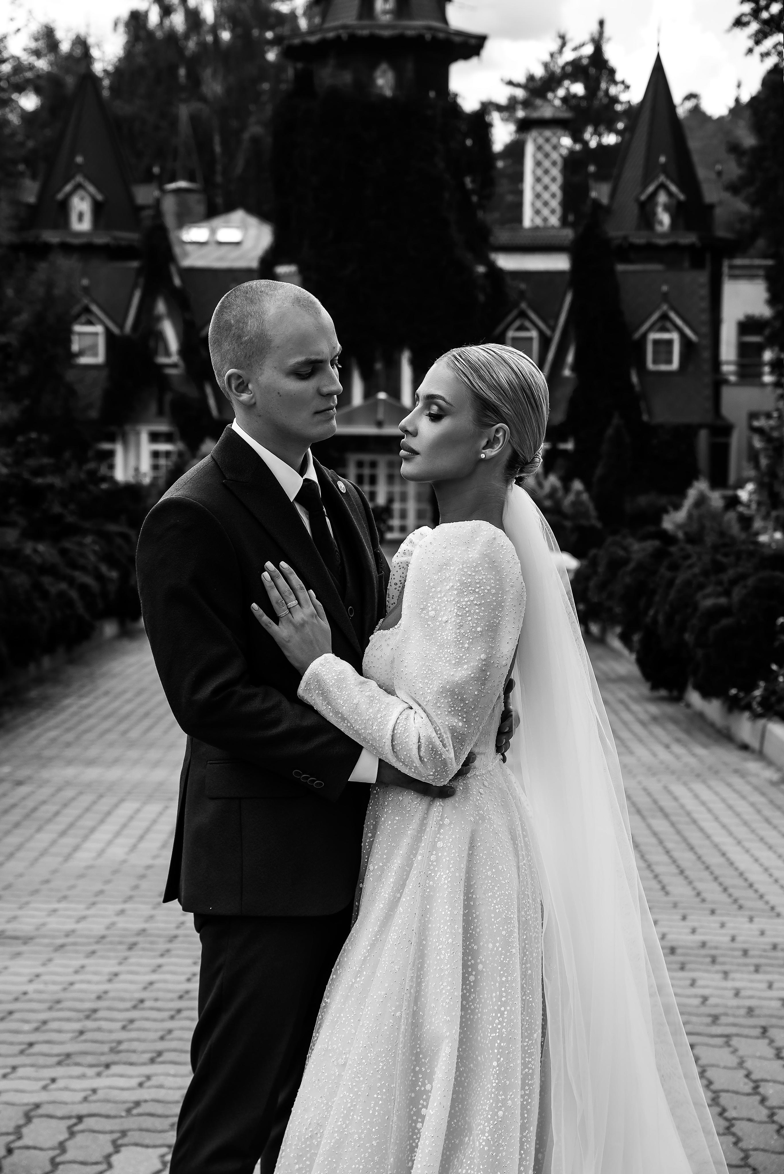 Позы для свадебной фотоссесии 