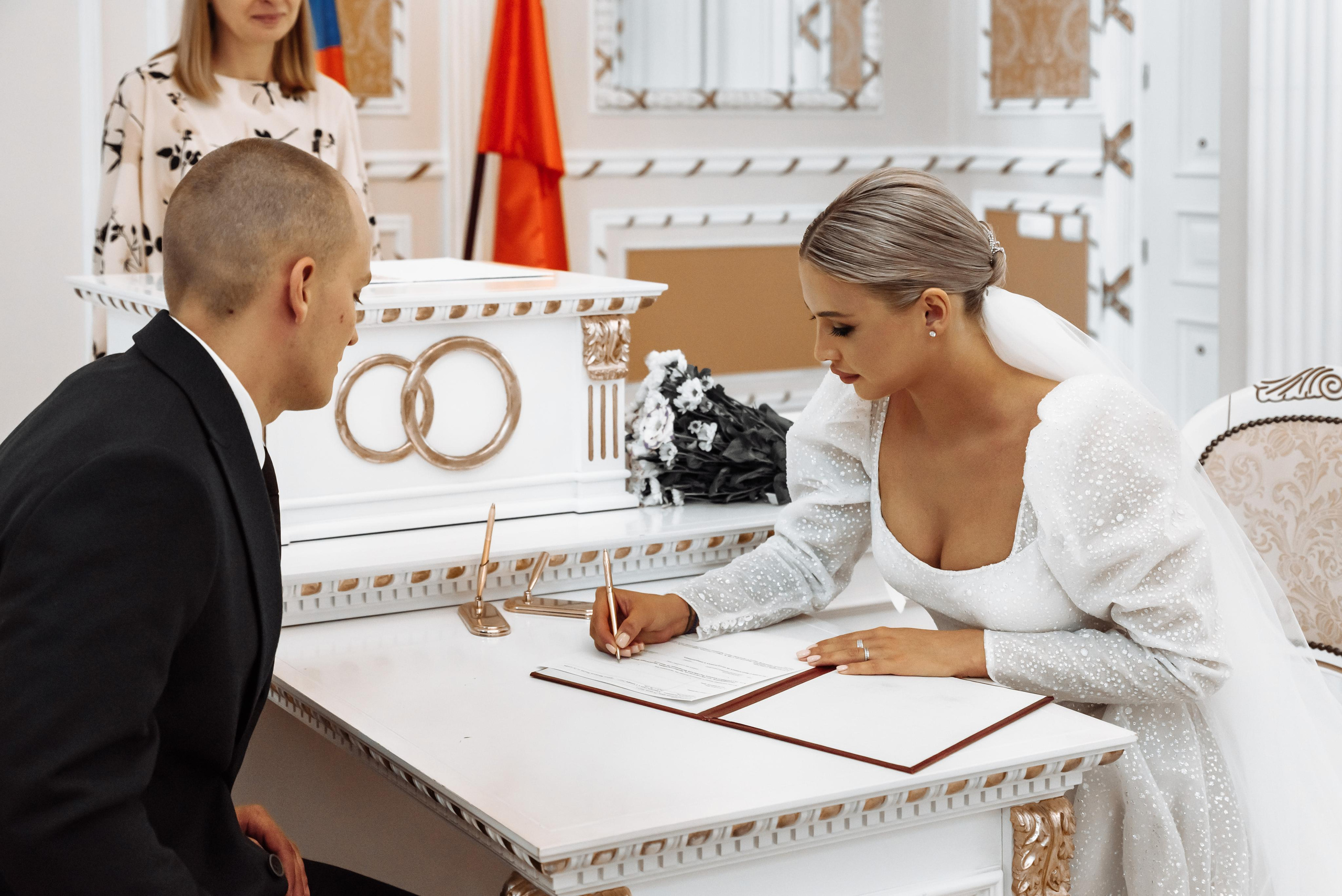 Свадебная фотосессия Раменское локация. Свадебный фотограф Москва — Юлия Фоменко — профессиональный фотограф