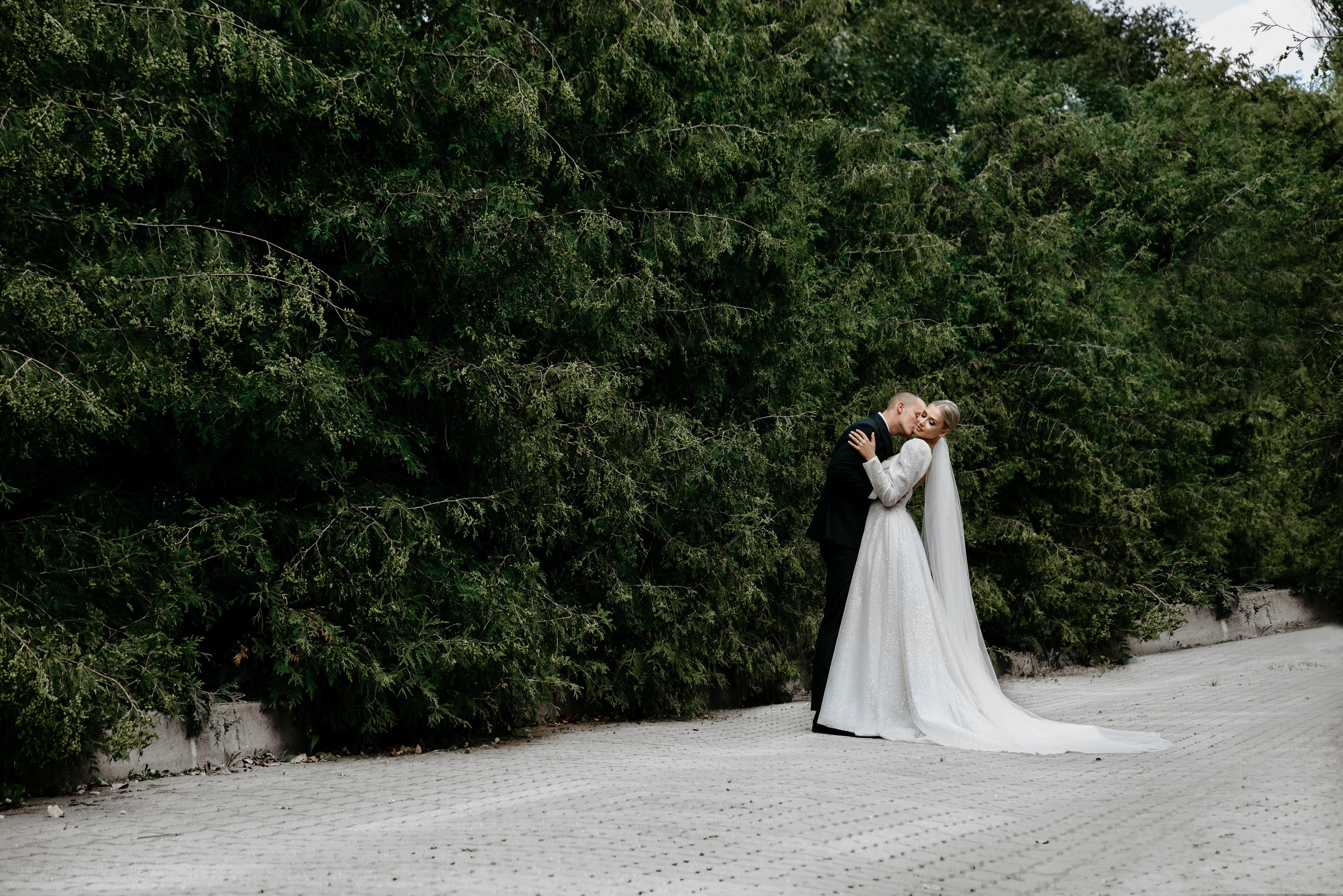 Свадебная фотосессия Раменское локация. Свадебный фотограф Москва — Юлия Фоменко — профессиональный фотограф