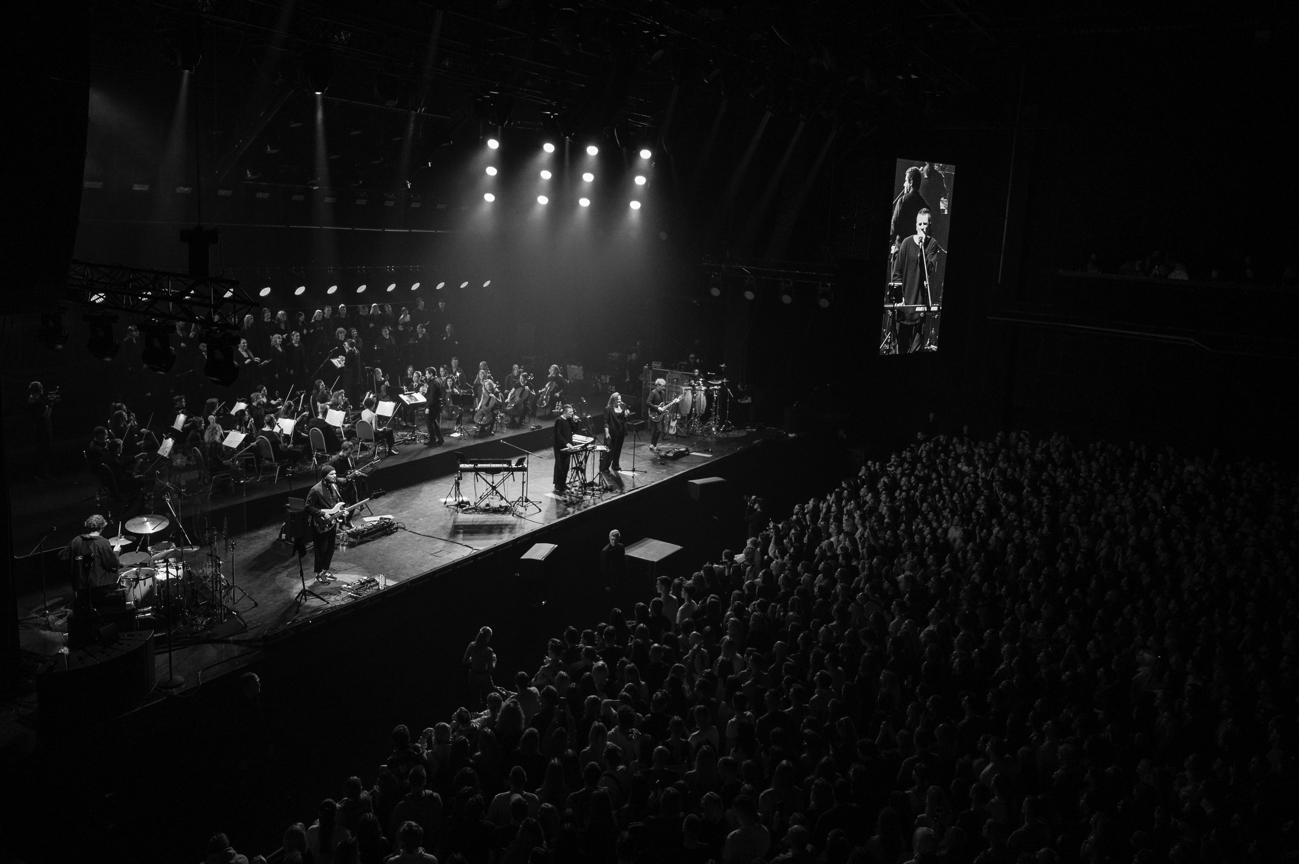 THERR MAITZ. РЕПОРТАЖНЫЙ И БИЗНЕС ФОТОГРАФ В МОСКВЕ, ЕГОР НИКОЛАЕВ