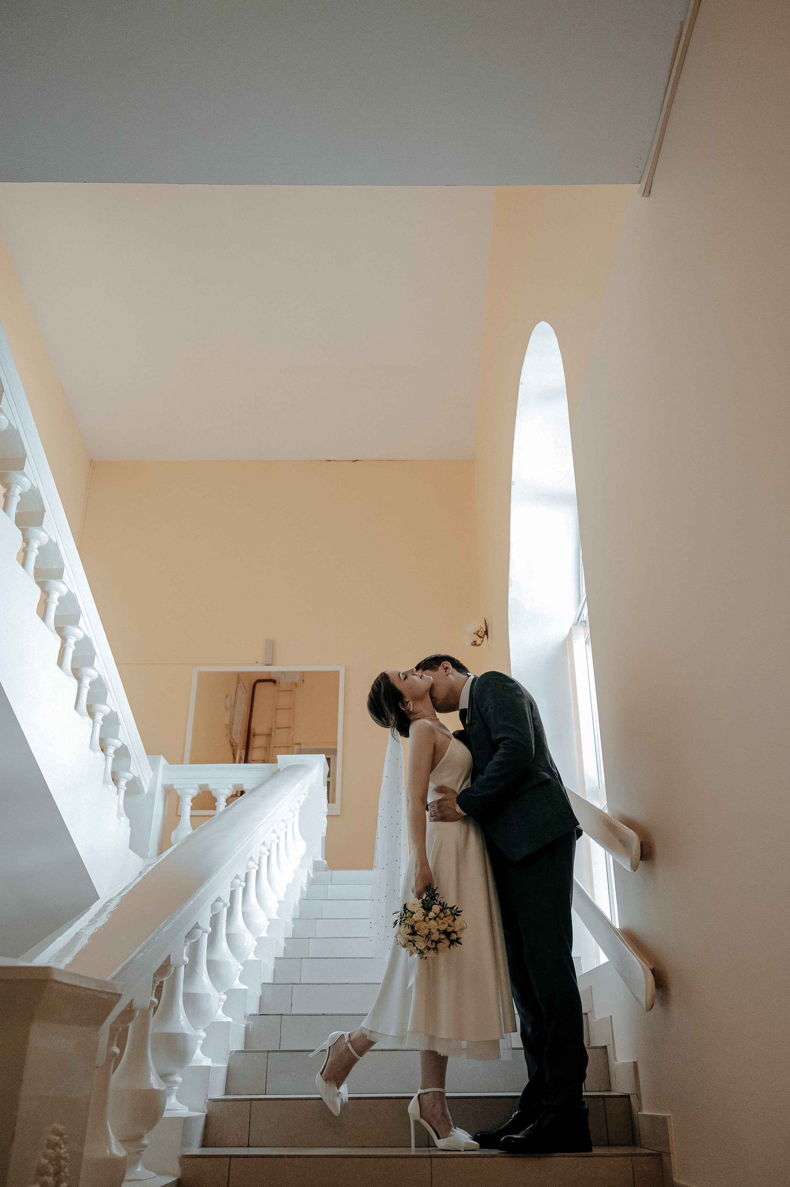 Вот и ЦДК Щелково открыли для свадебной регистрации, а прогулялись мы в Усадьбе Гребнево. Свадебный и семейный фотограф Виктория Носачёва. Щелково, Москва и МО