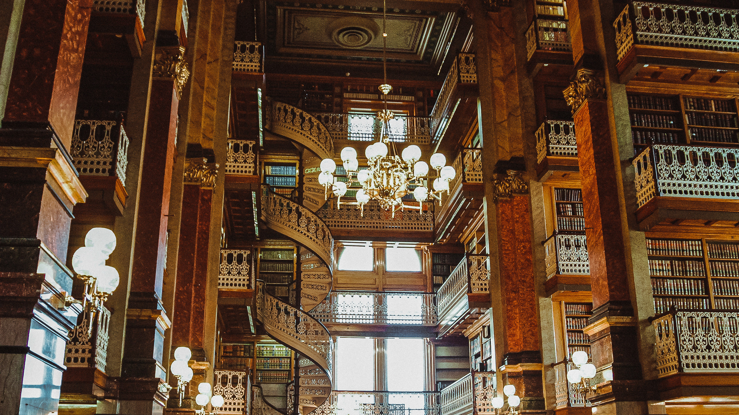 America. ХРОНИКИ ХРОНОСА