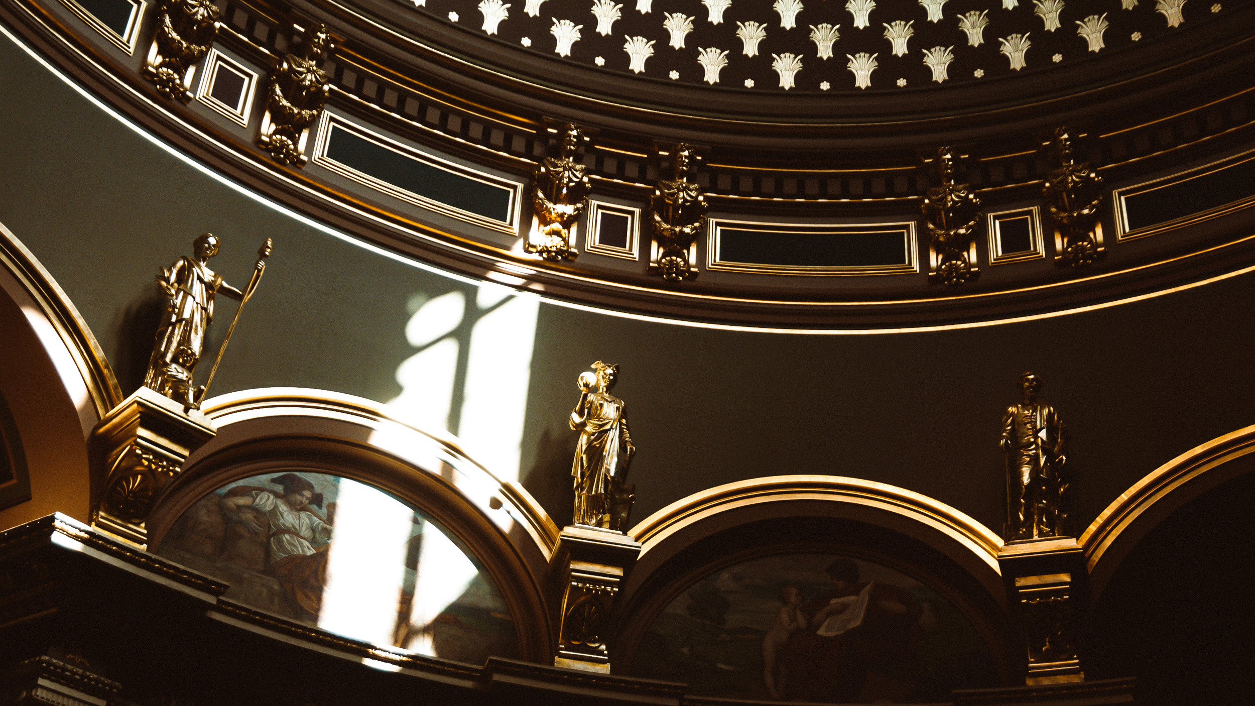 America. ХРОНИКИ ХРОНОСА