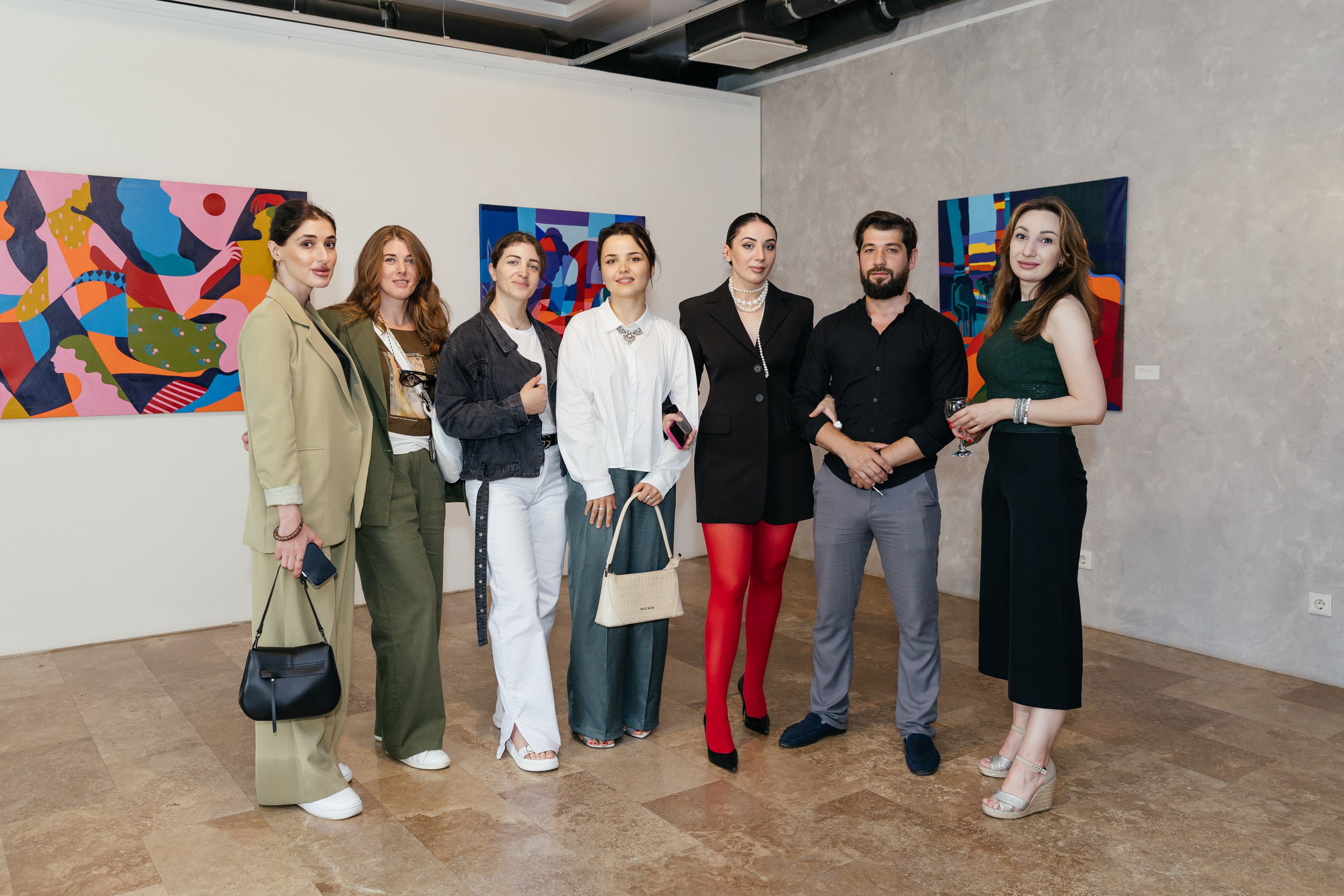 Выставка Лиры Алборовой «Цвет — это я». Свадебный и репортажный фотограф в Санкт-Петербурге Николай Голованов