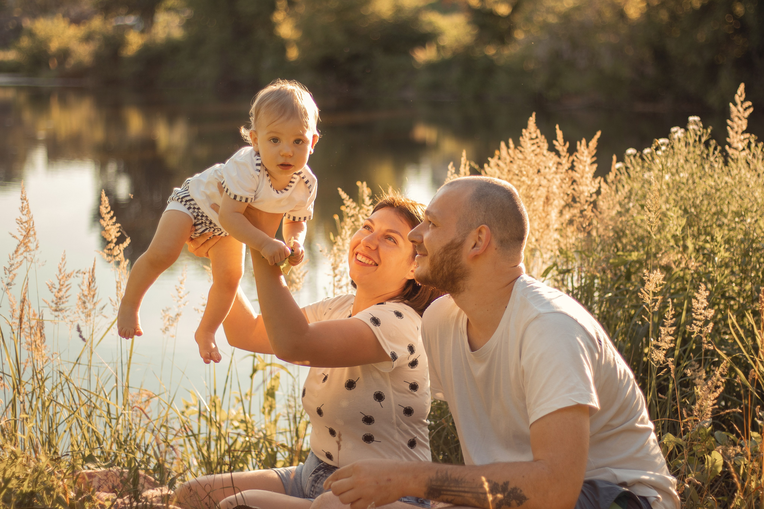Губки бантиком бровки домиком. Летний малыш